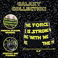 Vista 2 de The Force Party Favors Bands, suministros de cumpleaños temáticos de Galaxy Wars, bolsa de regalos para niños y adolescentes, pulseras de muñeca