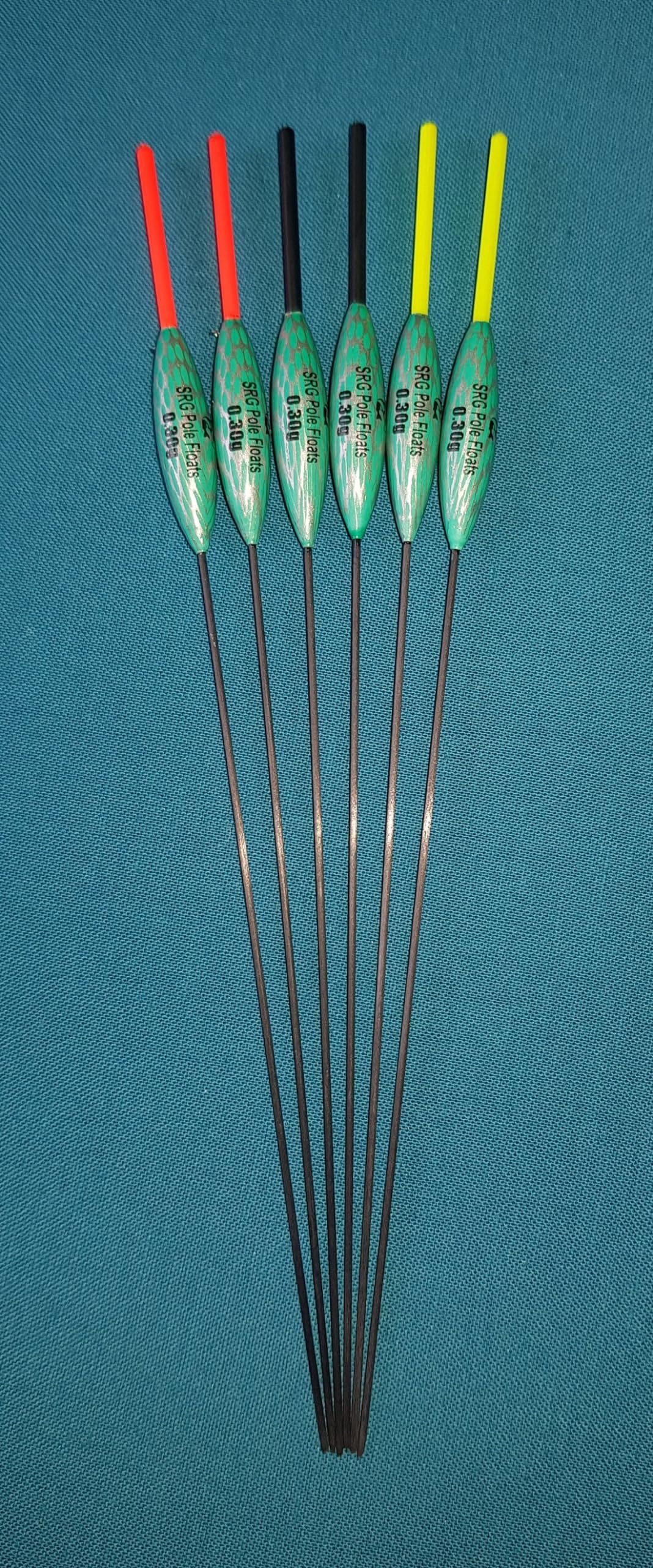 SRG Pole Floats SRG004 Pack of 6 x Pole Floats choose from (0.1g / 0.2g / 0.3g / 0.4g) (6 x 0.3g (3 x Black Tip and 3 x Yellow Tip)) - Image 2