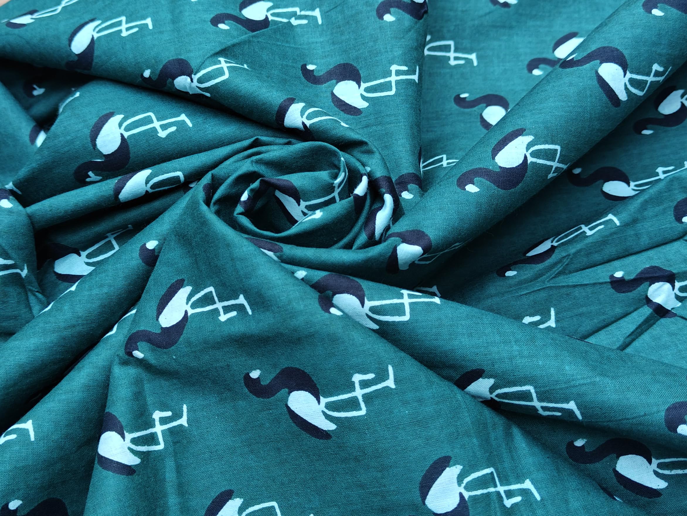 Printed Cotton Cloth Green Floral Materiel Natural Running Fabric Jaipuri Hand Block Printed Women Dress Material Kurtis Natural 43" Inches Width (2 Meter)