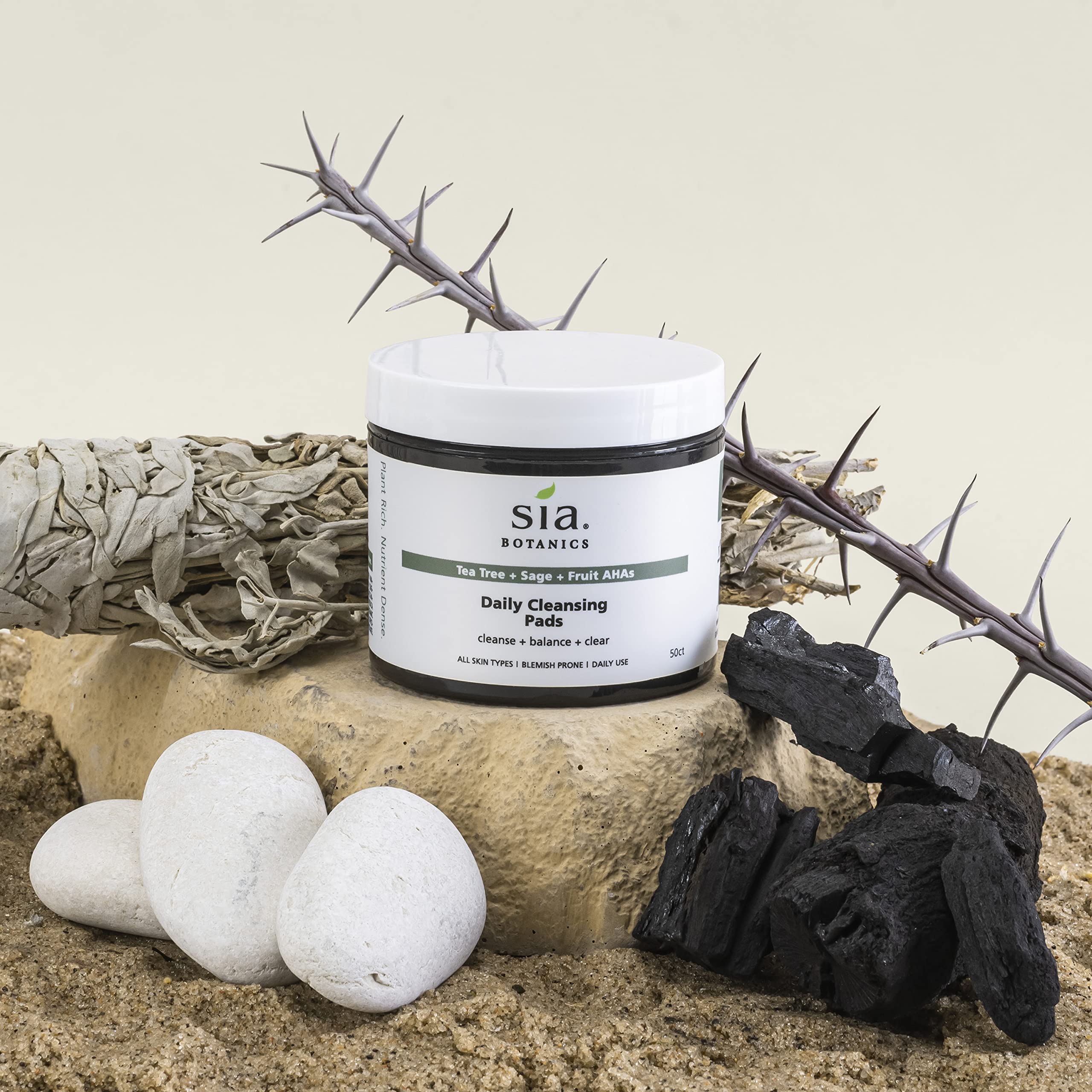 Sia Botanics Almohadillas de limpieza facial, aceite natural de árbol de té con botánicos del desierto y ácido alfa-hidroxi natural, 50 almohadillas