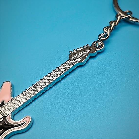 Men's Guitar Keychain Mini Cute Bass Keychain Ring Children's High end Car Keychain Electric Guitar Keychain