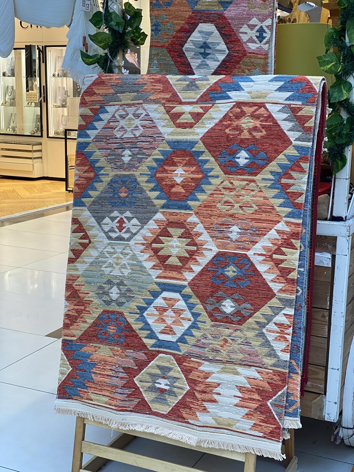 Secret Sea Collection: Modern Kilim Series Small Area Rug, Washable, Reversible, Cotton (2 x 3 feet, Ram's Head Abundance)