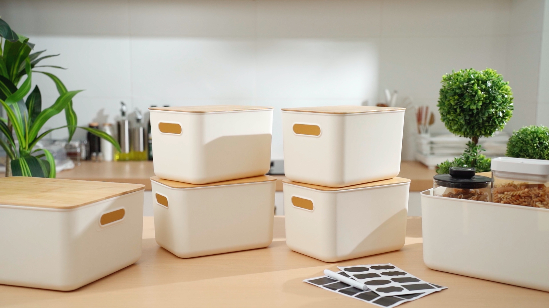 Amazon.com - Suzile 6 Packs Plastic Storage Bins with Bamboo Lids