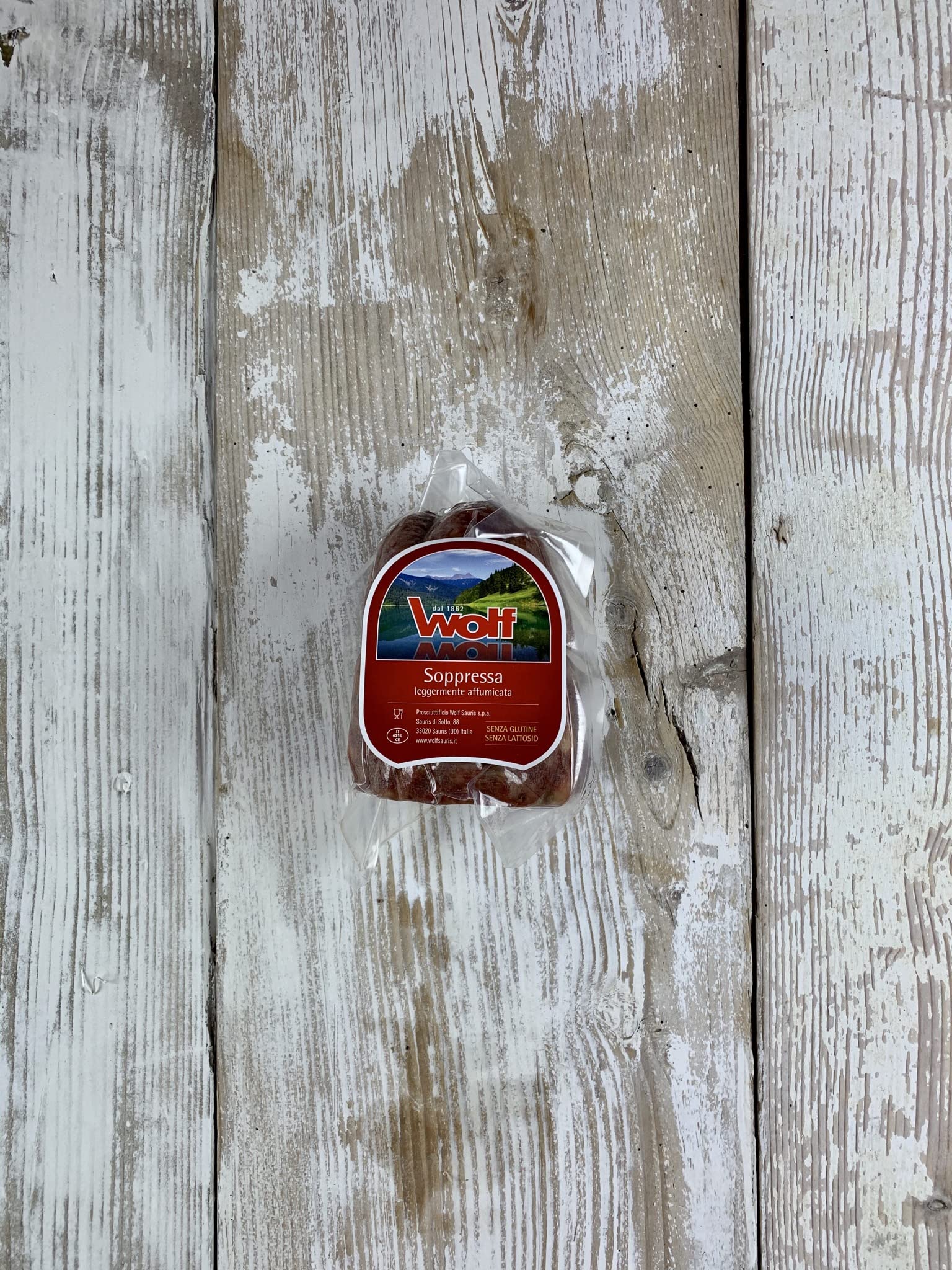 Wolf, Soppressa, Metà 1/2, Leggera Affumicatura con Legno di Faggio, Carne di Suino Accuratamente Selezionata, Senza Glutine, Sottovuoto, 800 g (min. netto garantito)