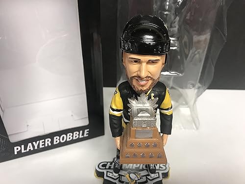 Miniatura 2 de Sidney Crosby 2016 STANLEY CUP TROPHY Pittsburgh Penguins Limited Edition Bobblehead