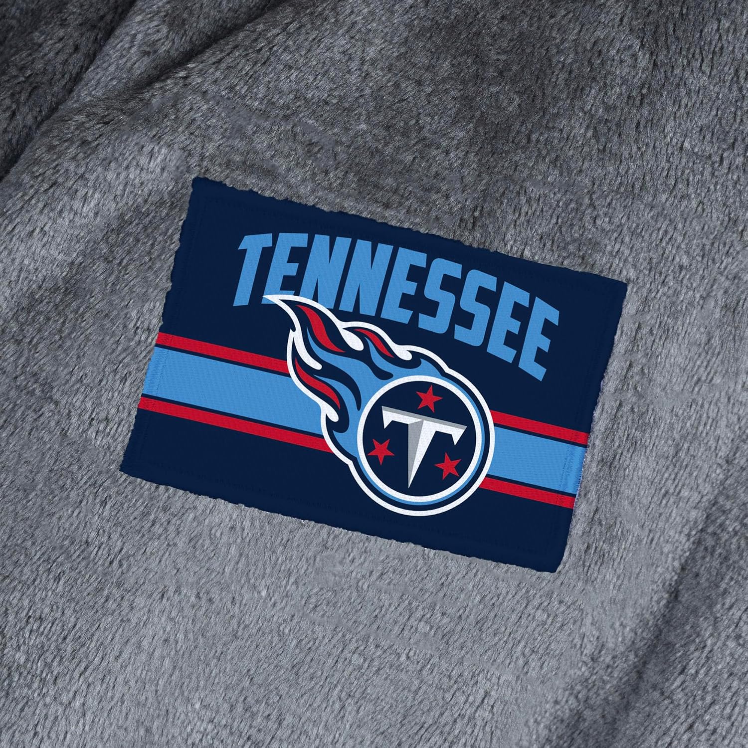 Northwest NFL Tennessee Titans Silk Touch Bath Robe, Large/X-Large, Rollout Charcoal