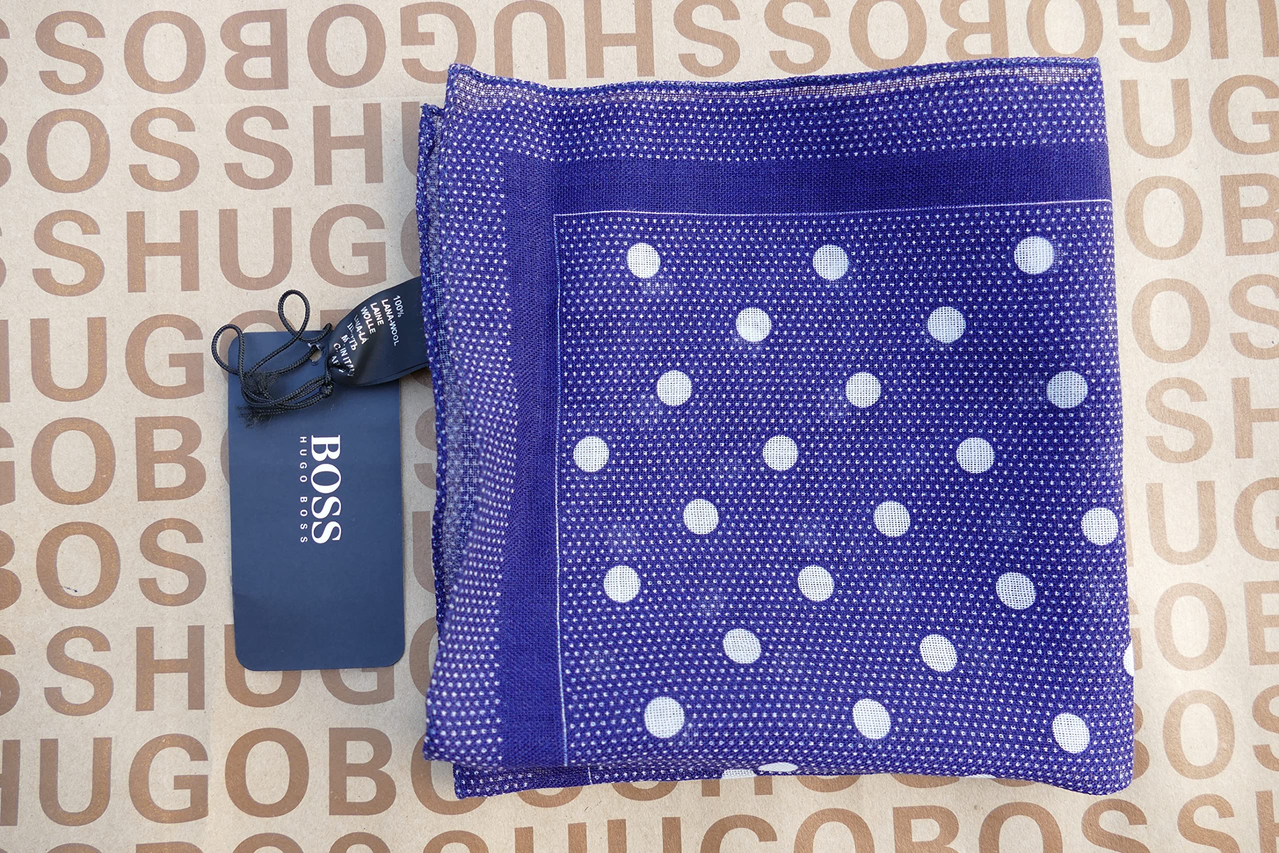 Hugo Boss Męska fioletowa w kropki 100% jedwabna poszetka kwadratowa 50281039, Fioletowy