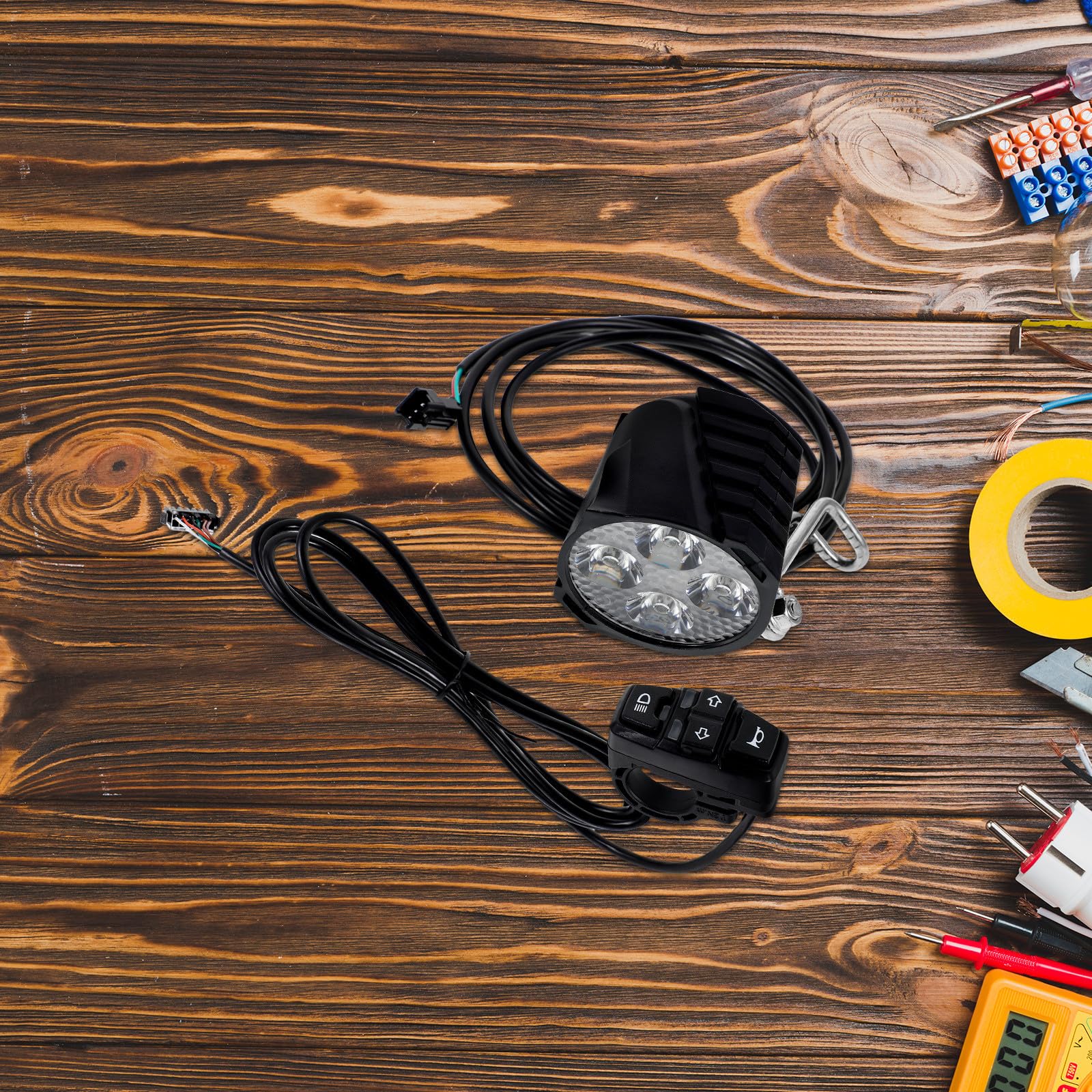 Kit Luci LED per Bicicletta Elettrica con Fanali Anteriori e Posteriori, Indicatori di Direzione, Interruttore Clacson e Cablaggio, Installazione Semplice per Bici, Scooter e Moto