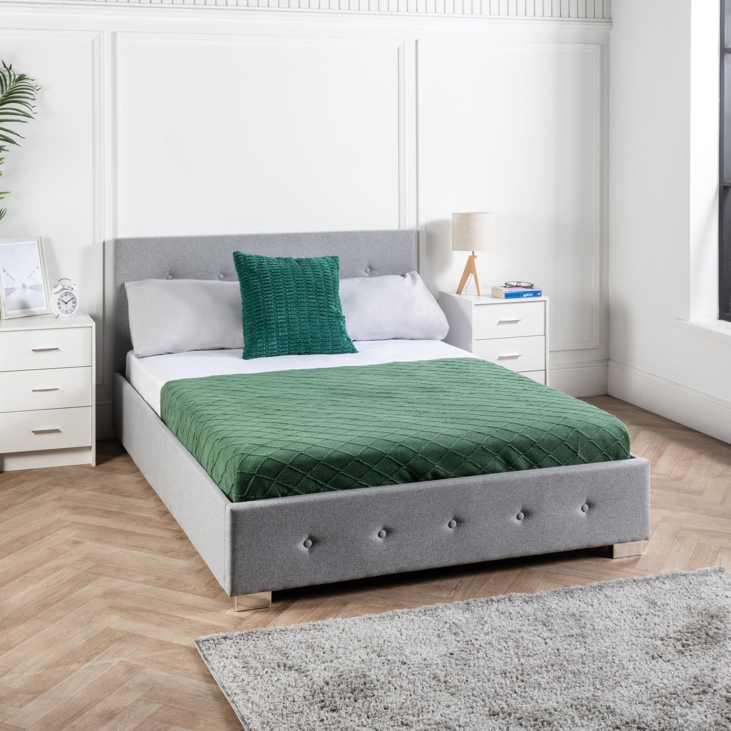 Home Treats Ottoman Storage Bed Grey | Queen Size Small Double Bed Frame With Storage & Gas Lift 4ft | Upholstered in Durable Hopsack Grey Linen Fabric (Small Double - No Mattress, Hopsack Grey)