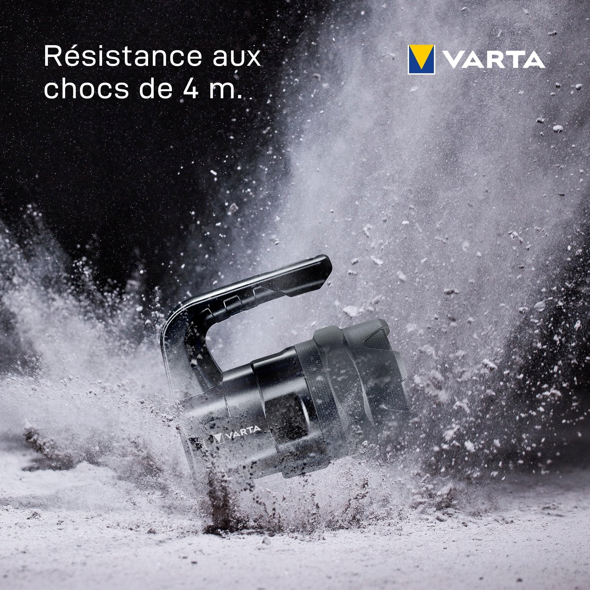 VARTA Lampe de Travail LED incl. 6x piles AA, Indestructible BL20 Pro, lumière de chantier, 2 modes d'éclairage, torche d'atelier robuste, absorbe les chocs, résistante aux éclaboussures & poussière