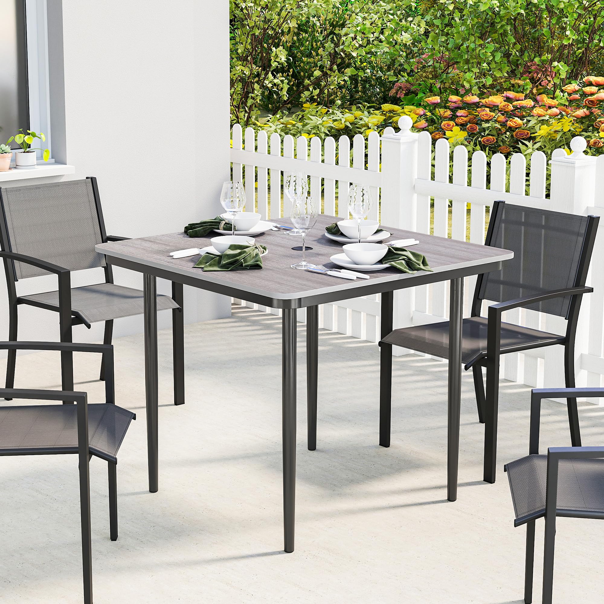 Outsunny Table de Jardin rectangulaire pour 4 Personnes, Table à Manger extérieure avec Trou de Parasol et Pieds en métal, pour Balcon, Porche, terrasse, 85 x 85 x 72,5 cm, Gris