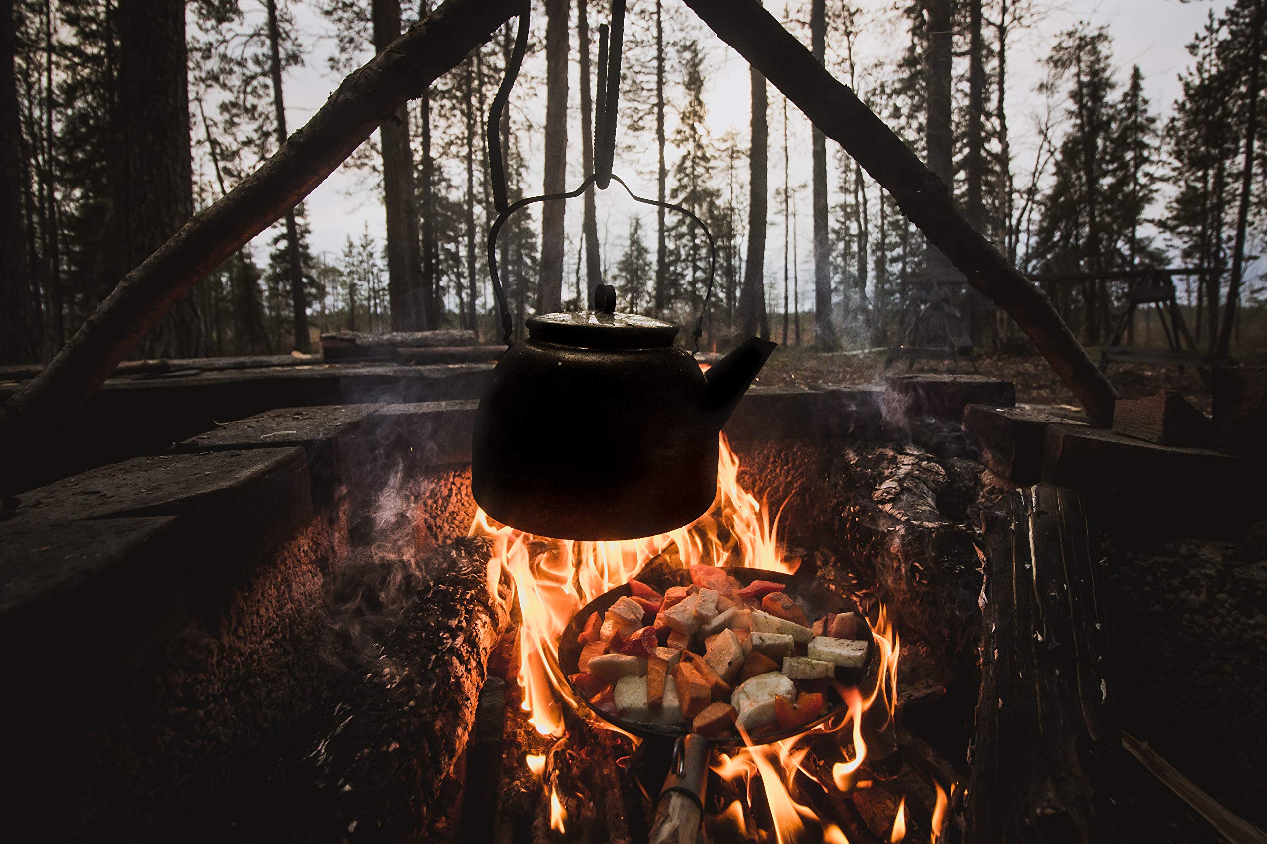 Muurikka Campfire Kessel aus Edelstahl, Silber