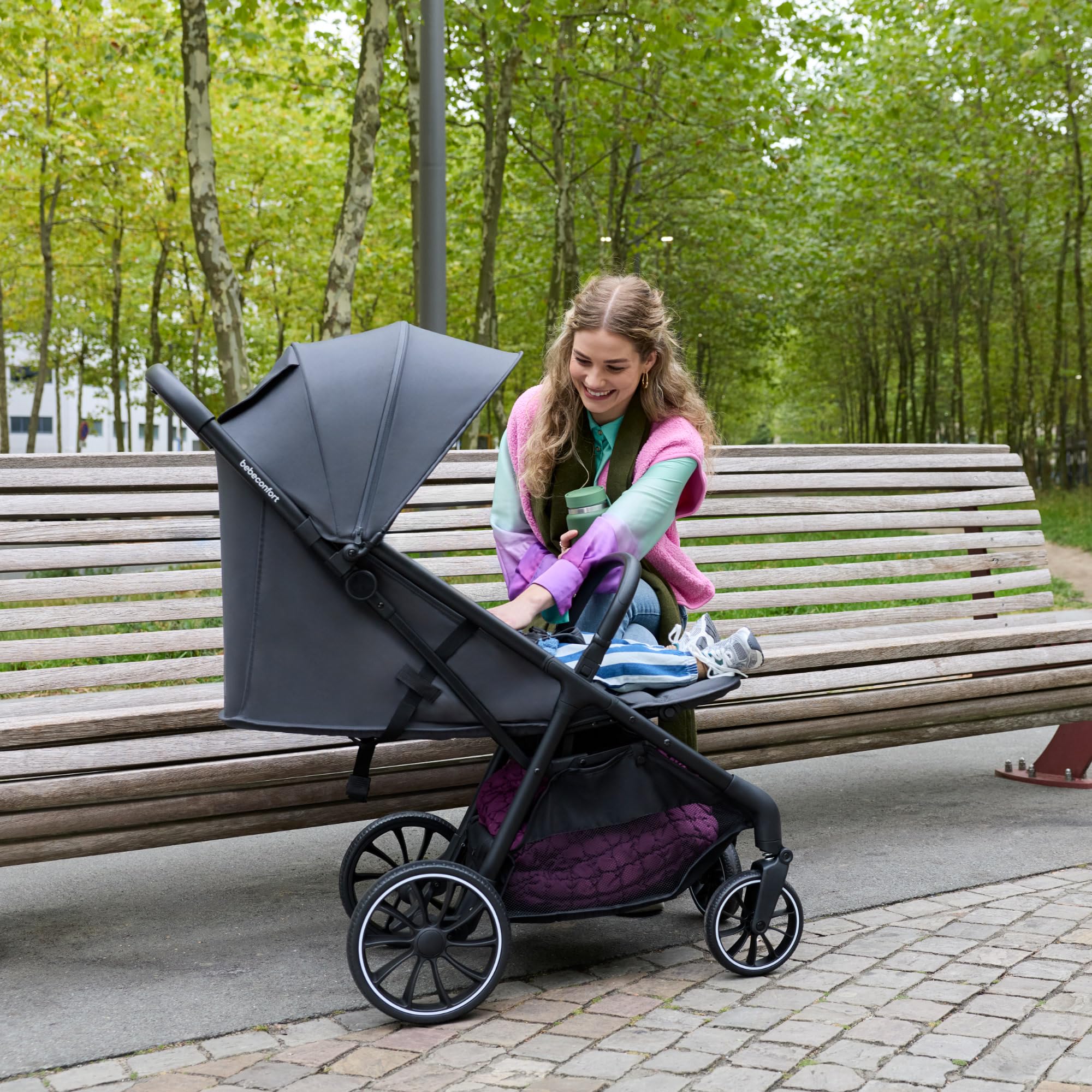 Bebeconfort Artic, Cochecito Bebe Reclinable, 0-22 kg, Mineral Graphite | Silla de Paseo Cómoda y Compacta, 0-4 Años, Ruedas Todoterreno, Plegado con Una Mano, Amplia Cesta de 5 kg