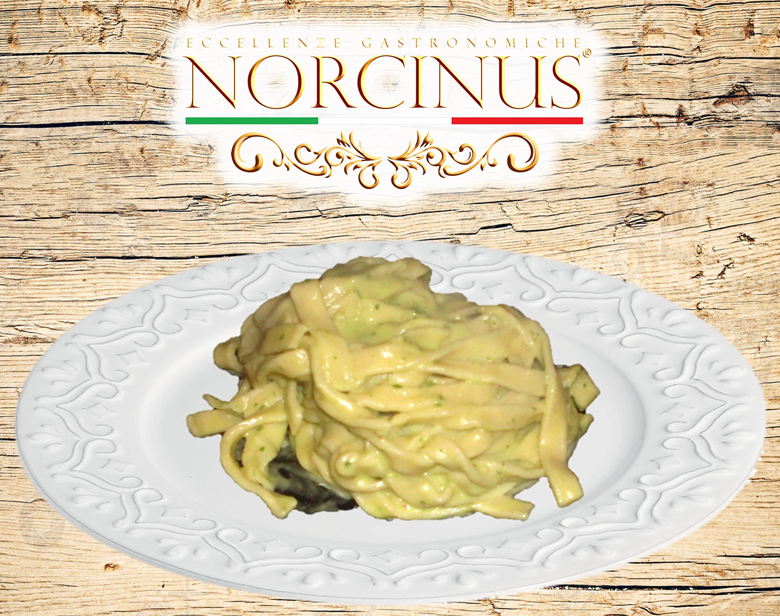 Trufas Norcinus, caja regalo con 500 gramos de Norcinetti con trufa negra de trigo cultivado y procesado en Italia + 250 ml de aceite de oliva virgen extra italiano con trufa blanca
