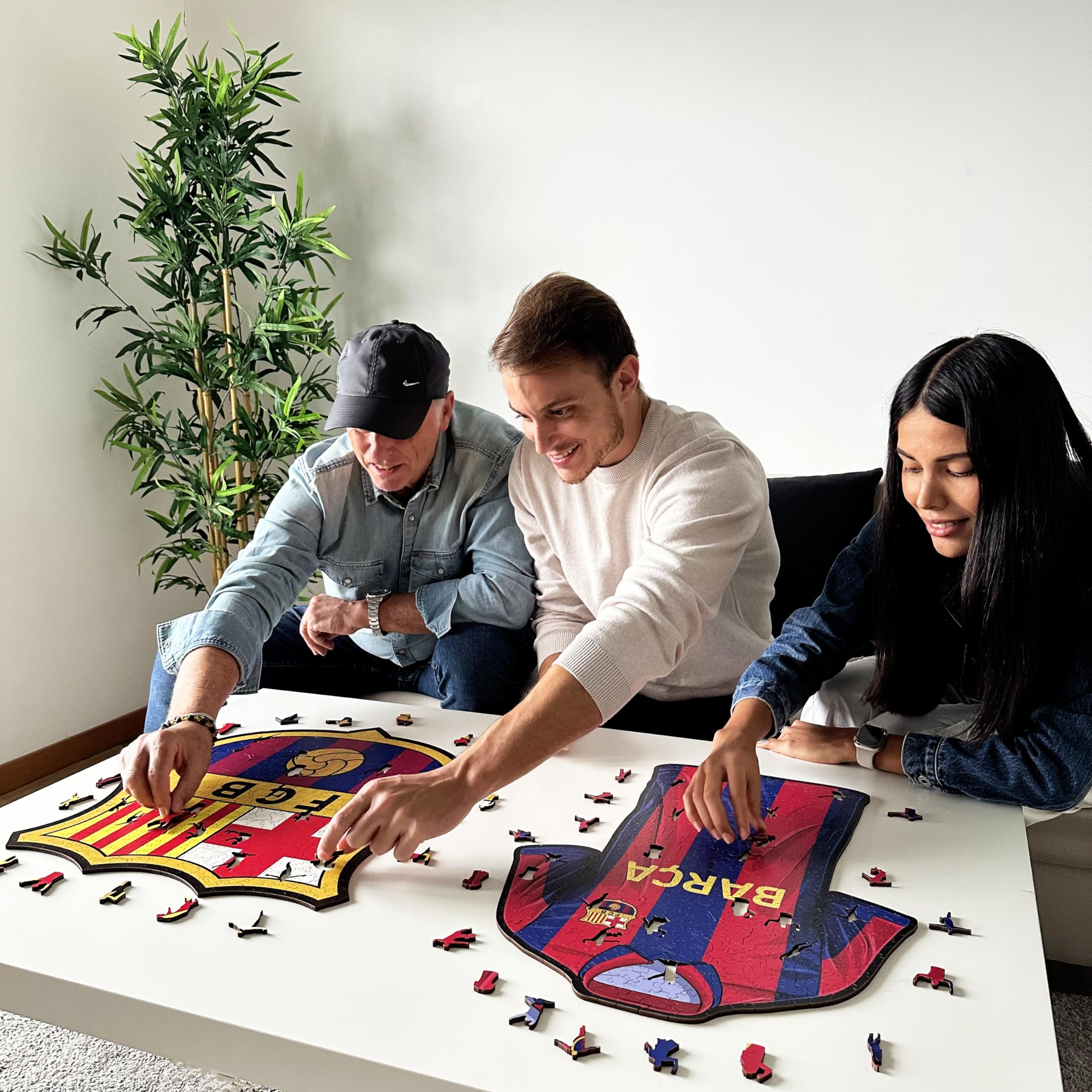Iconic Puzzles - Barcelona Jersey, Officially Licensed Wooden Puzzle, 100% Sustainable, Gift for Adults and Children Size S, 150 Pieces - Image 2