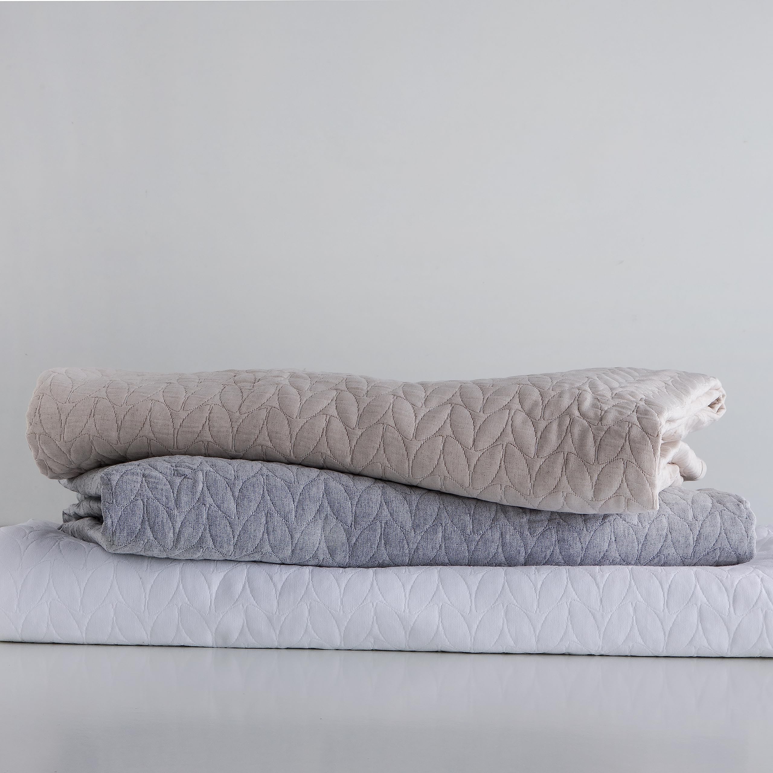 VIALMAN Colcha Bouti Lisa Alba 04 para Cama de 135 cm | Beige | Tamaño 230 x 270 cm
