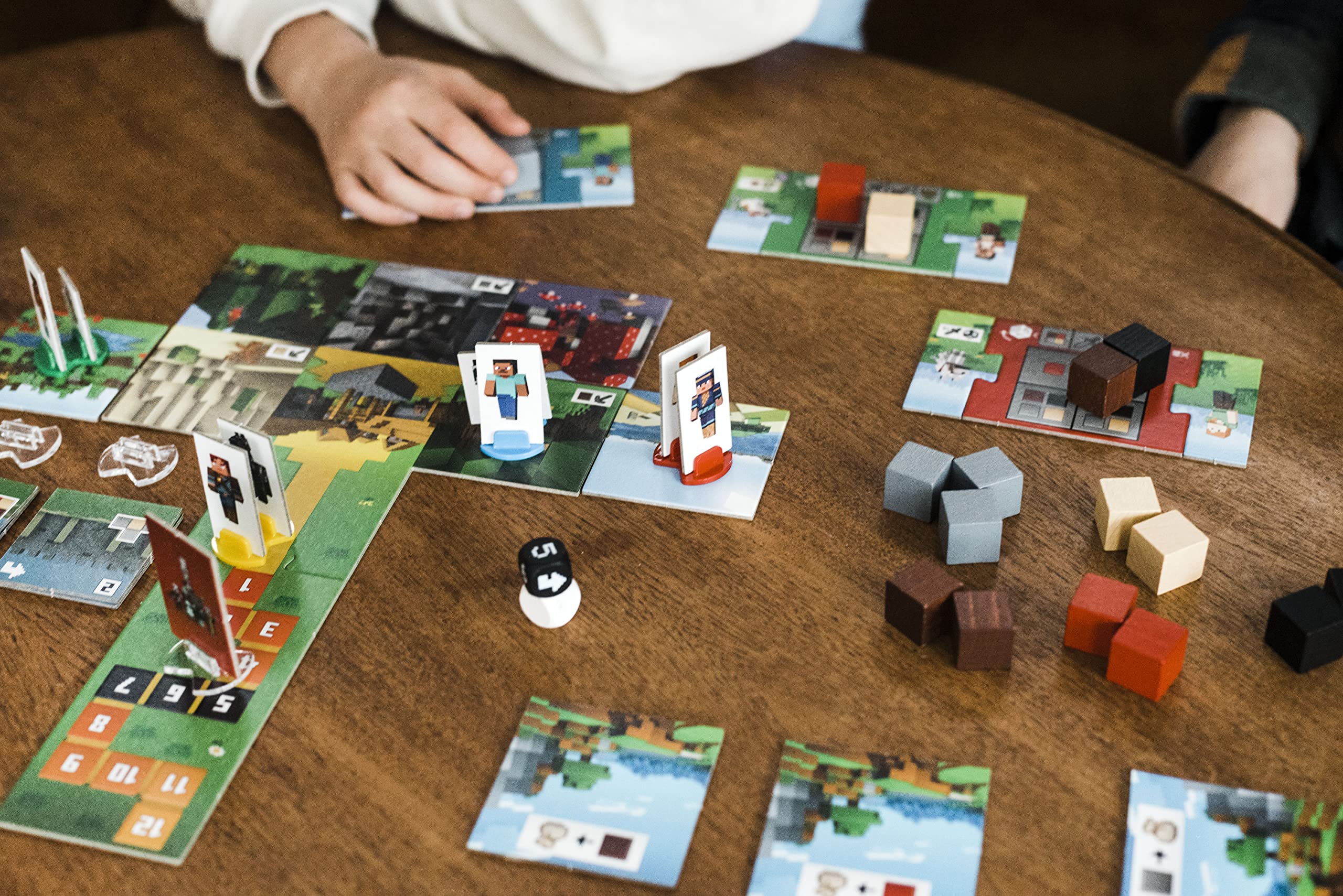 Ravensburger, Juego de mesa Minecraft para niños - Salva el pueblo