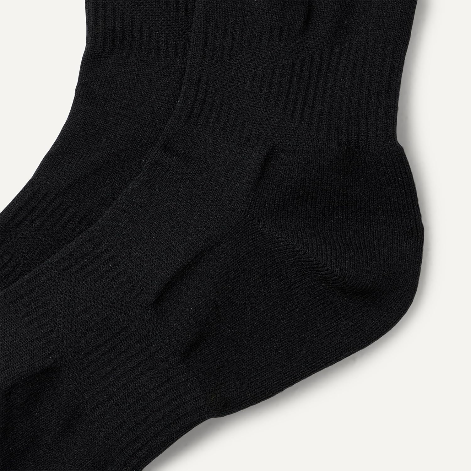 Amazon Essentials Women's Soccer Socks, Over-the-Calf Athletic Fit with Zone Cushioning and Arch Support, 3 Pairs - Image 4