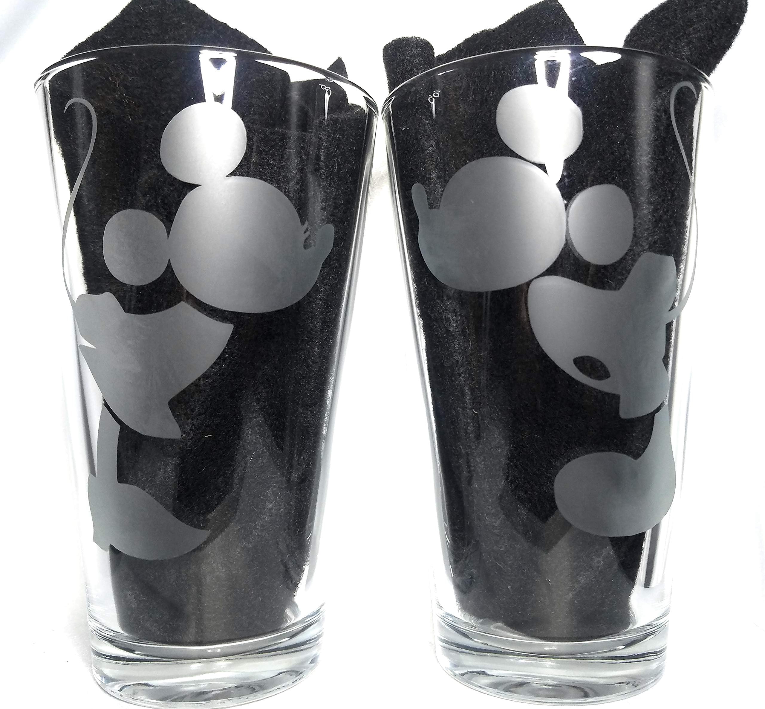Minnie & Mickey Mouse Disney Inspired Pint Glass Set 16 oz. Beer Cups