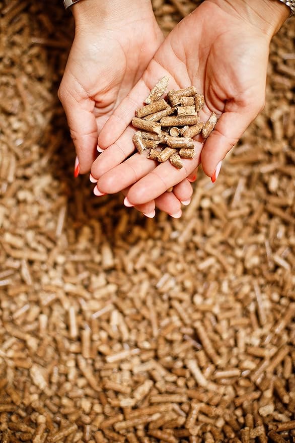 2 x 30L Wood Pellets Cat Litter, Ultra Absorbent, Biodegradable, Cat and Kitten, Superb Odour