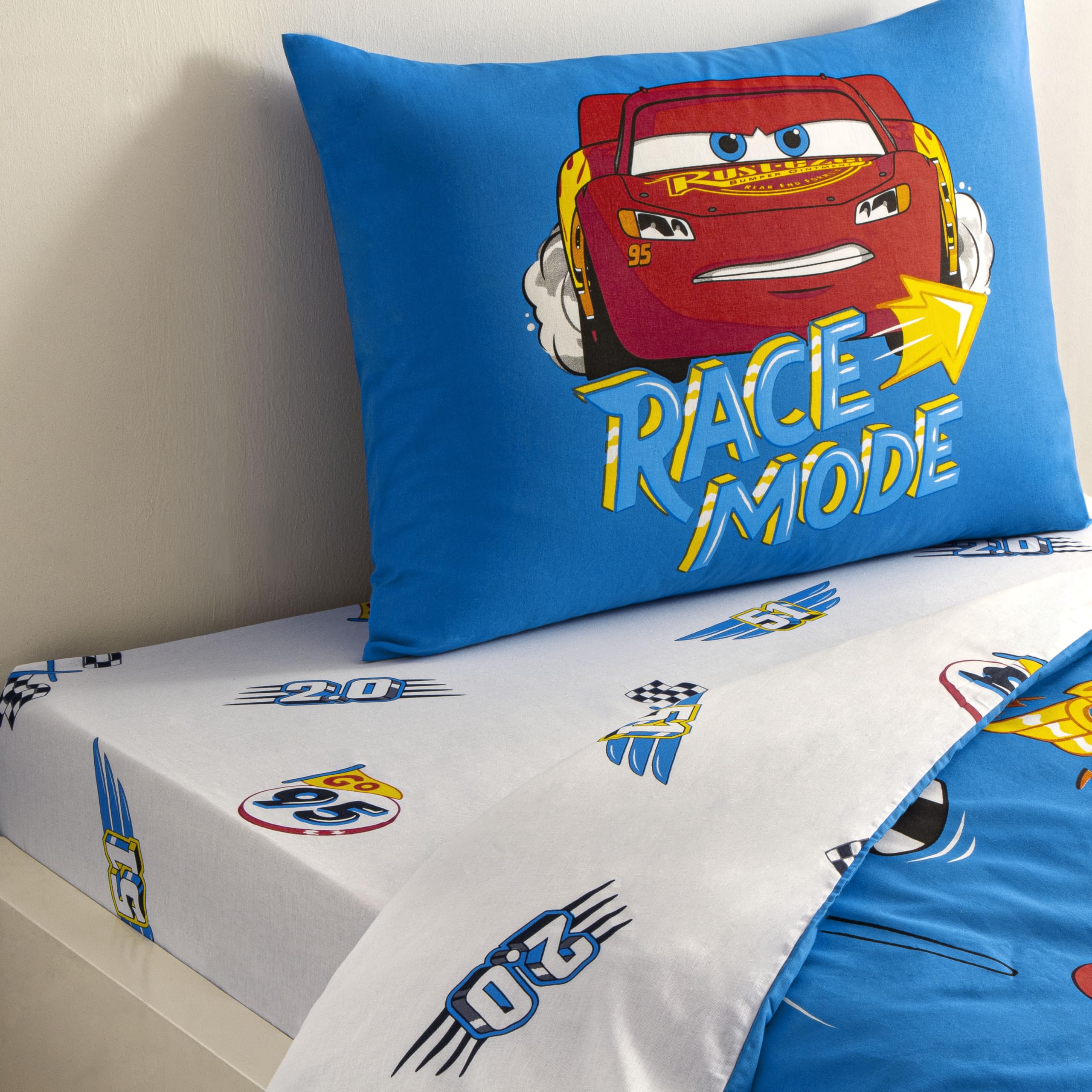 Taç Lisanslı Disney Cars Let' s Race Tek Kişilik Pamuk Nevresim Takımı