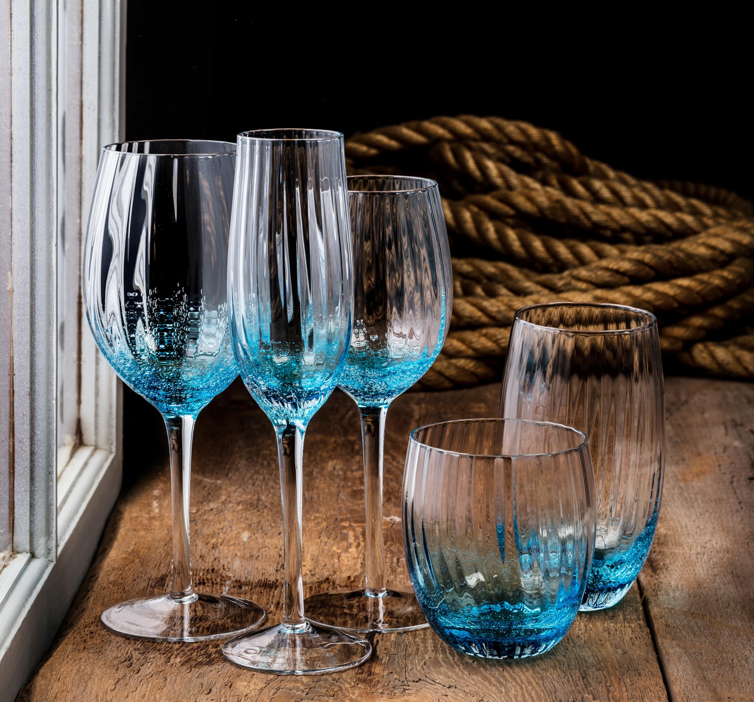 Abbott Collection Optic Bubble White Wine Glass, Blue: Buy Online at Best  Price in UAE - Amazon.ae