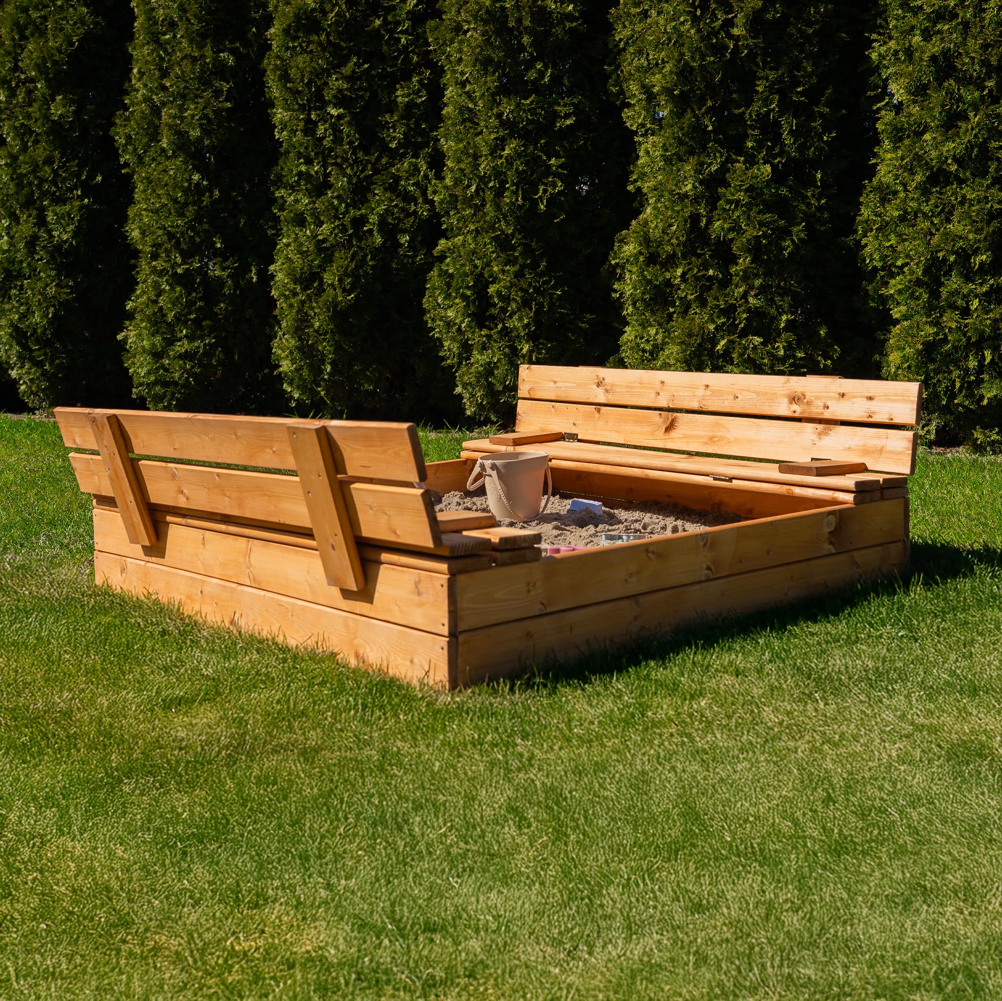 MAMOI Sandbox con coperchio 120 x 120 cm, cassetta di sabbia impregnata con panche in legno, copertura per panchine 150 x 150 cm