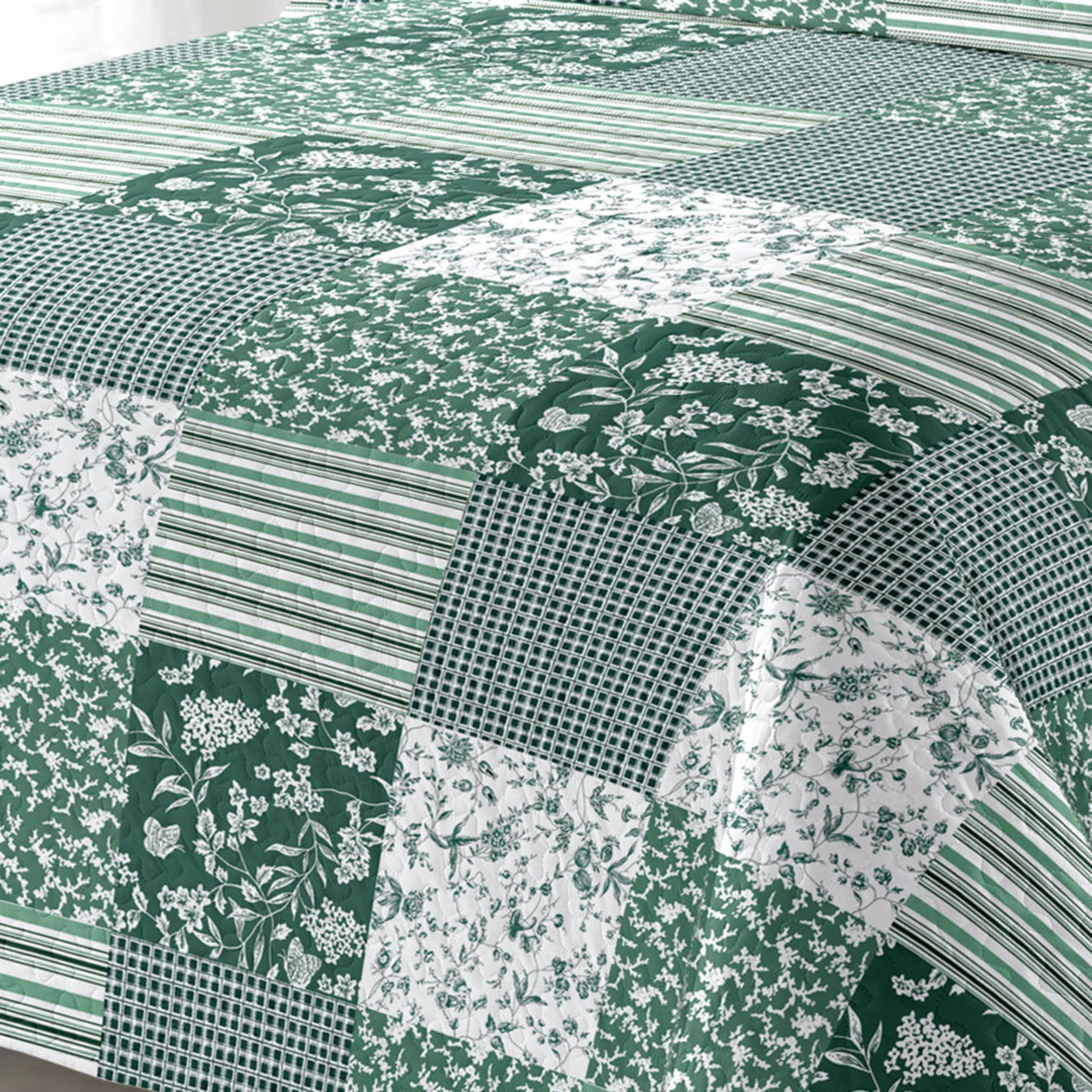 Fanny & Céline Couvre-lit Boutis épais matelassé 220x240cm avec 2 Taies 65x65cm M23-6064