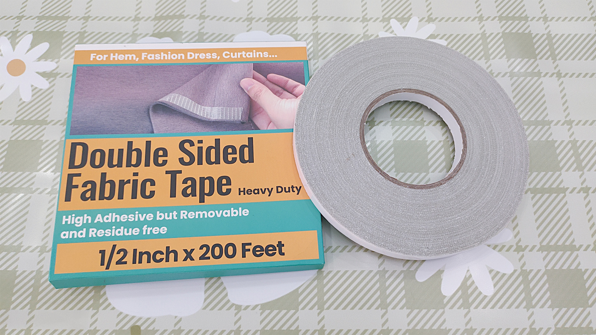 Amazon.com: WENSSKKU Double Sided Fabric Hemming Tape for Curtains Clothes  Pants and Dresses,Strong Adhesive Hem Tape No Sew No Iron but Removable and  Residue Free,1/2 Inch x 200 Feet : Arts, Crafts