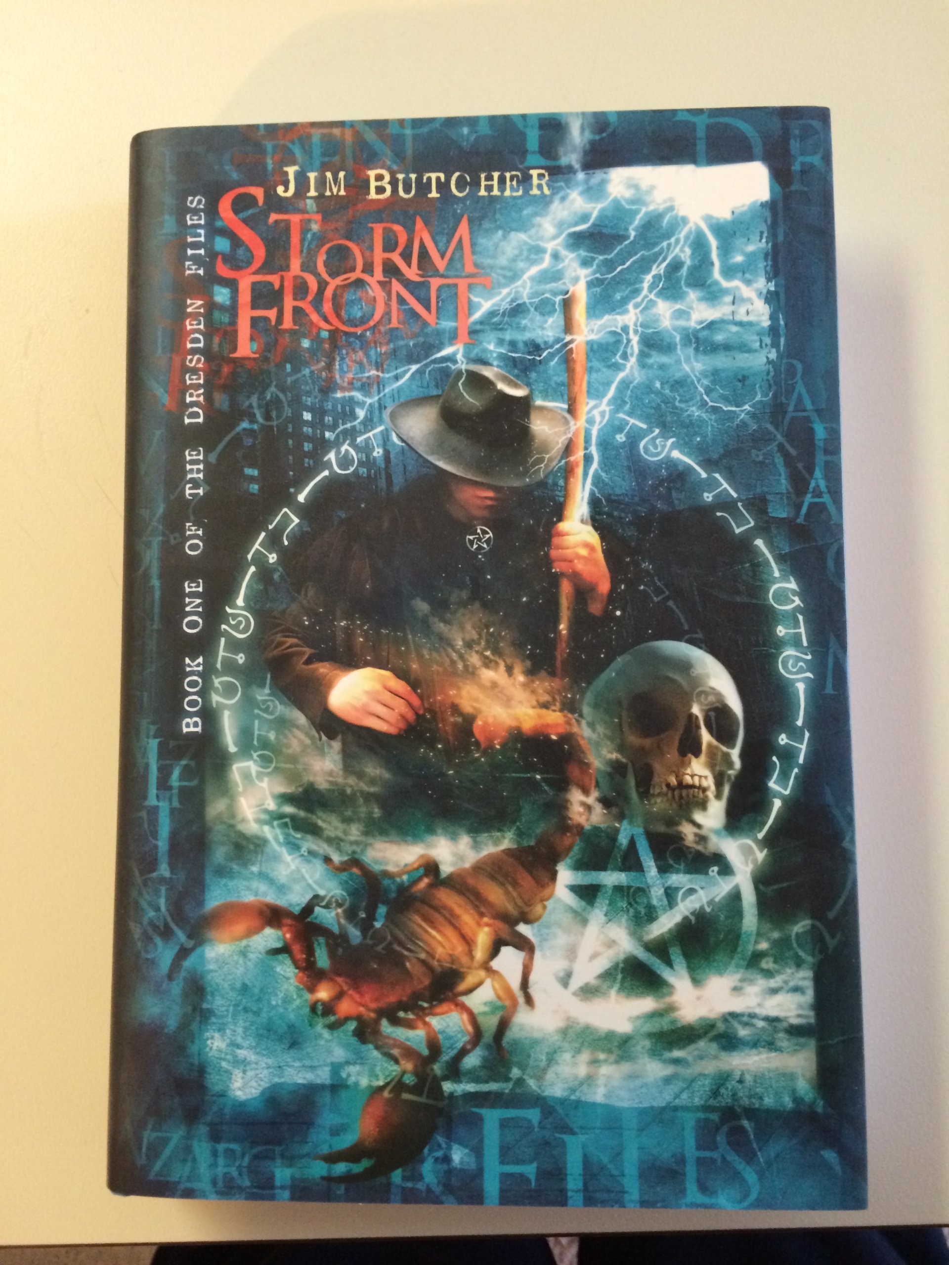 Buy Storm Front (The Dresden Files) — BookShops.in