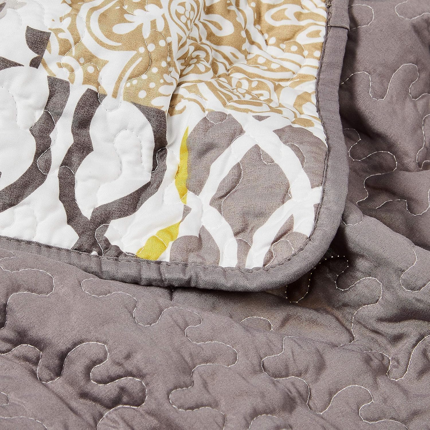 Waverly Traditions Set in Spring 3 Piece Quilted Pattern Bedding Set, King Bed Set with 2 Pillow Shams and Quilt, All Season and Machine Washable King Quilt Bedding Set, Sterling