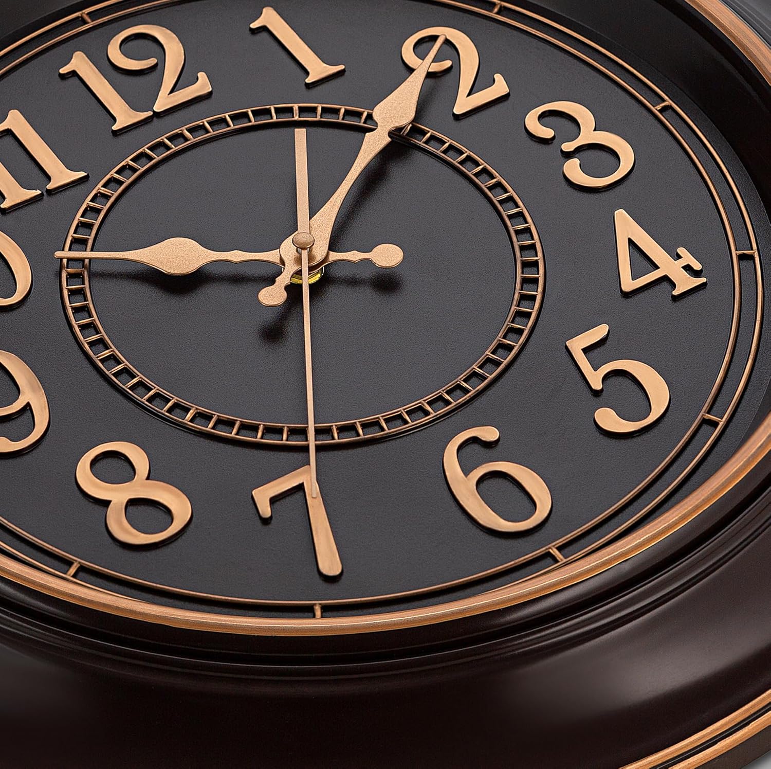 Bernhard Products Large Wall Clock 18 Inch Quality Quartz Silent Non Ticking, Battery Operated for Home/Living Room/Over Fireplace, Beautiful Decorative Stylish Clock, Deep Brown & Copper Numbers