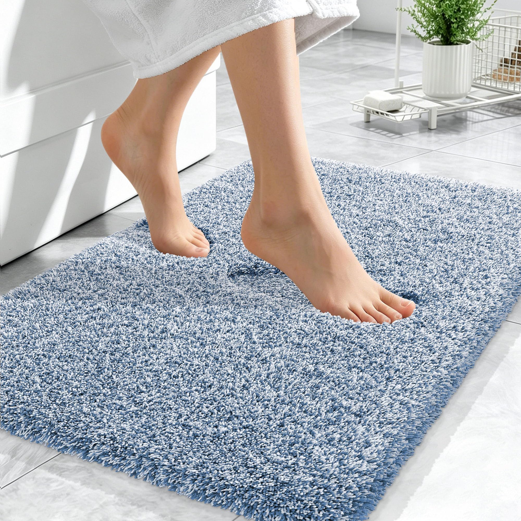 OLANLY Microfiber Soft Bathroom Rugs Mats 24x16, Cornflower Blue and White
