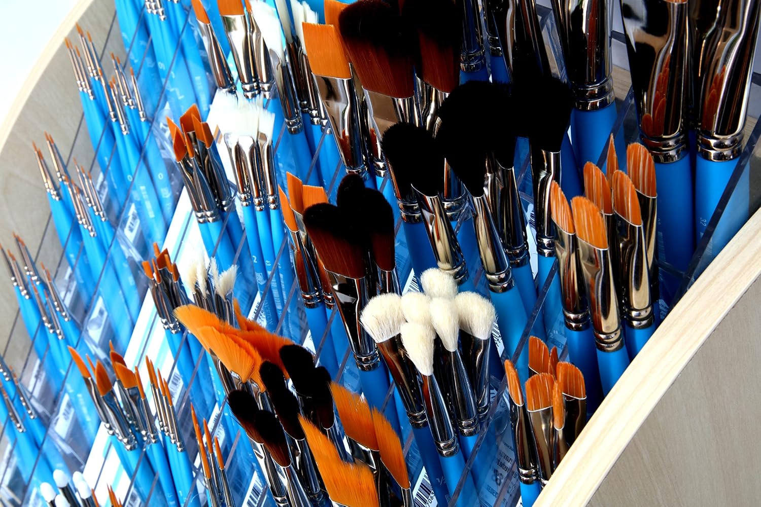 PRINCETON ARTIST BRUSH CO. Synthetic Artist Brush Set, Blue Handle, Silver Ferrule 23-7, SET 23- 7 BRUSH SET - Image 4