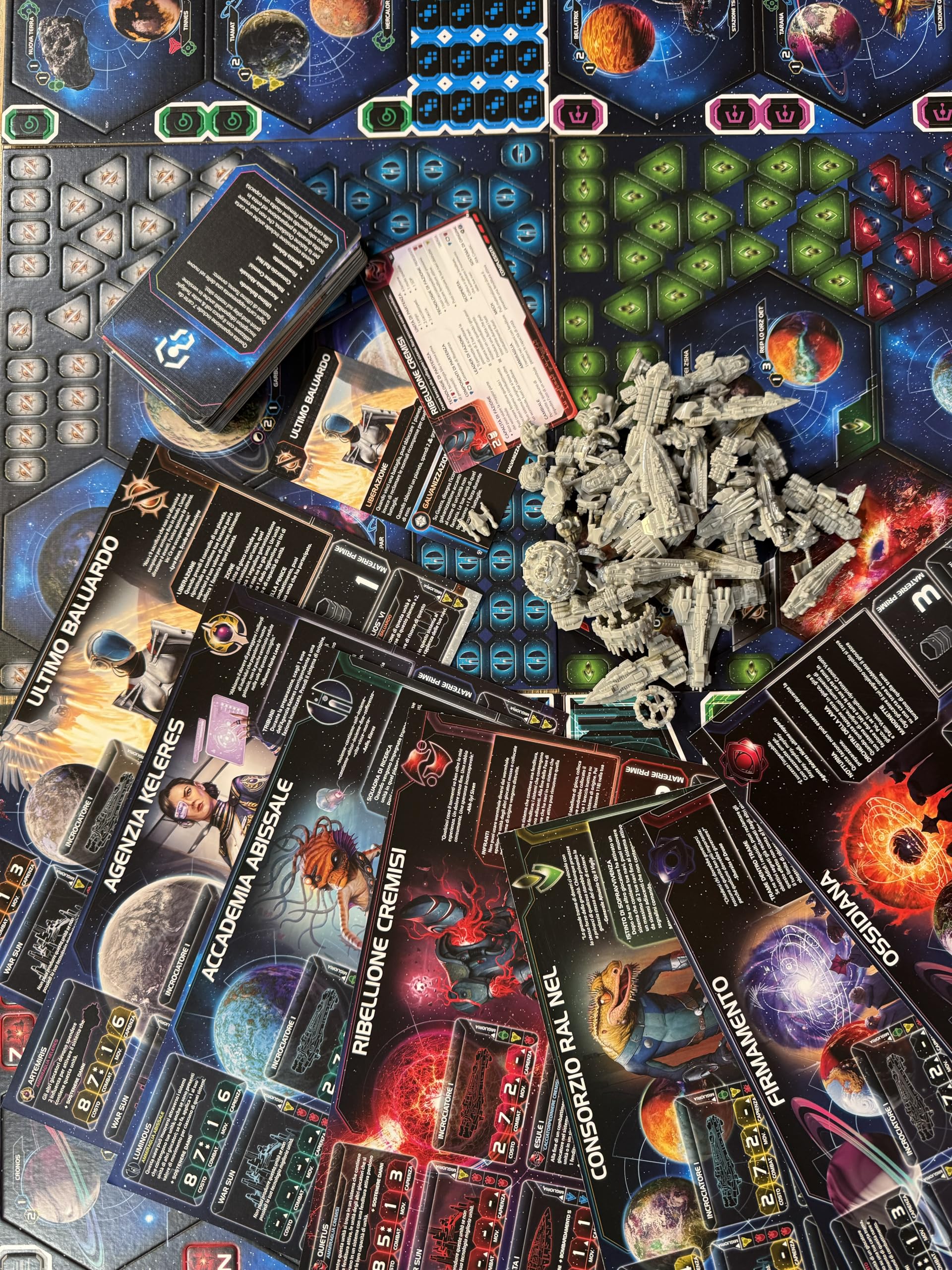 Asmodee Twilight Imperium 4A Edizione - Ultimo Tuono, Espansione Gioco da Tavolo, 3-8 Giocatori, 14+ Anni, Edizione in Italiano