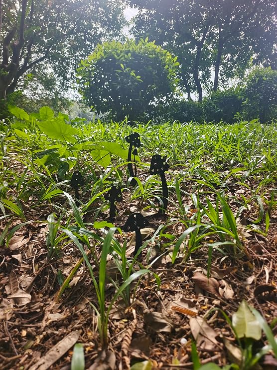 Metal Mushroom Yard Art Garden Decorative Stake Silhouette Statue Decor