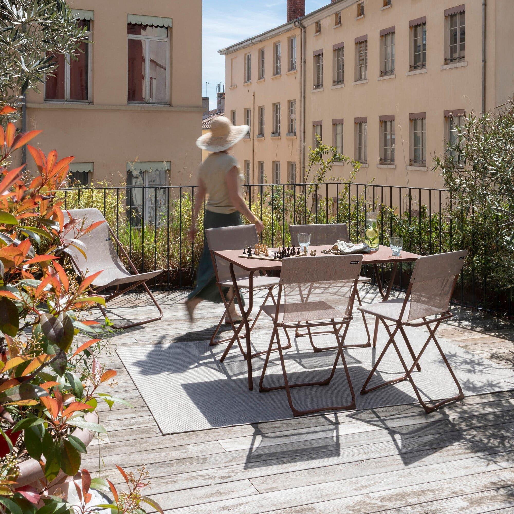 Lafuma - Chaise Pliante Ultra-compacte | Fabriqué en FRANCE - Garantie 5 ans - Orange - Chaise assortie aux tables BALCONY pour un ensemble harmonieux