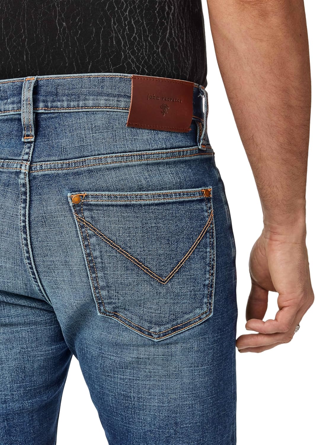 John Varvatos Men's Fret Regular Fit Jean - Titus Wash