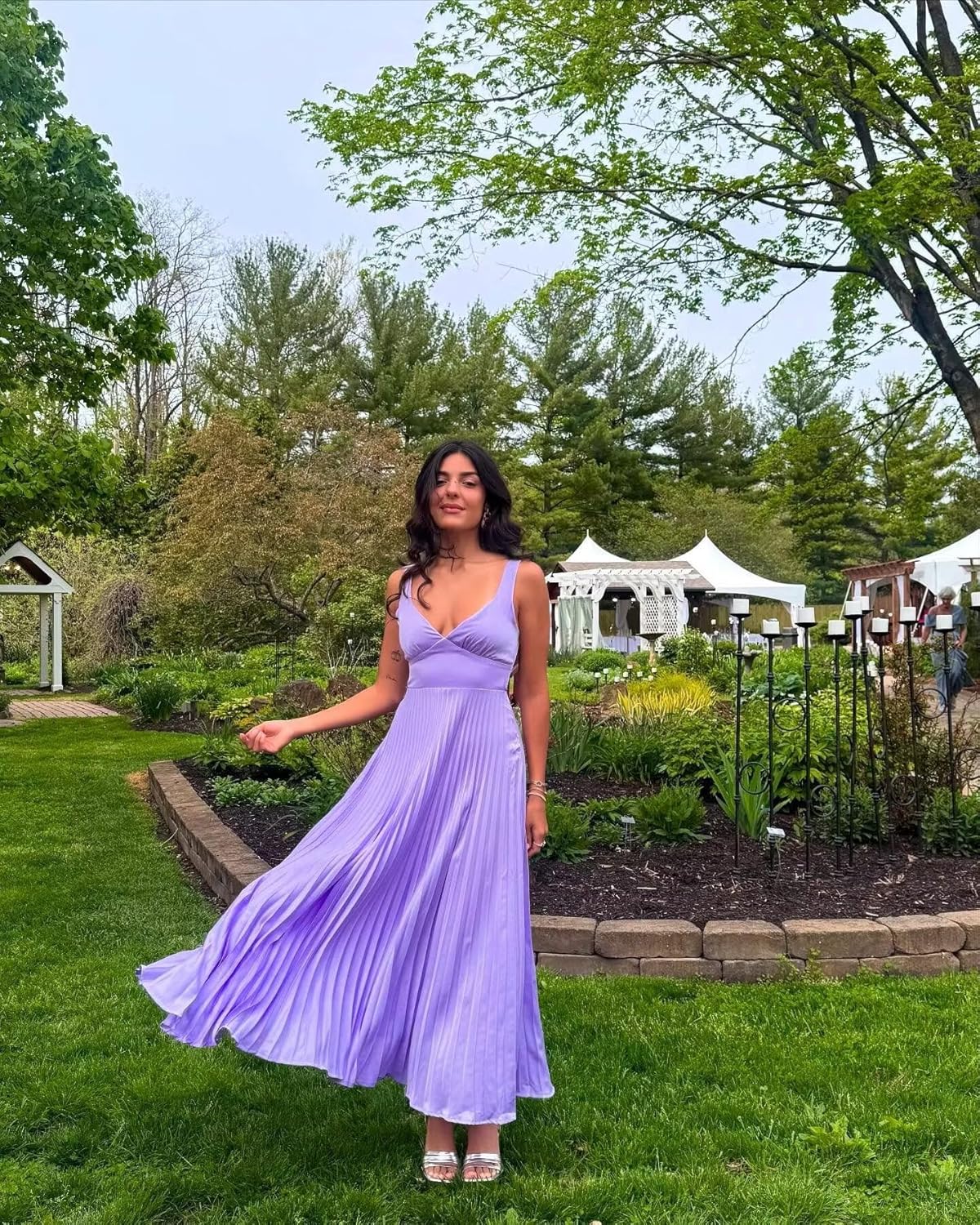 Pleated Satin Wedding Guest Dress 2025 V Neck Backless Formal Midi Bridesmaid Dresses for Women - Image 3