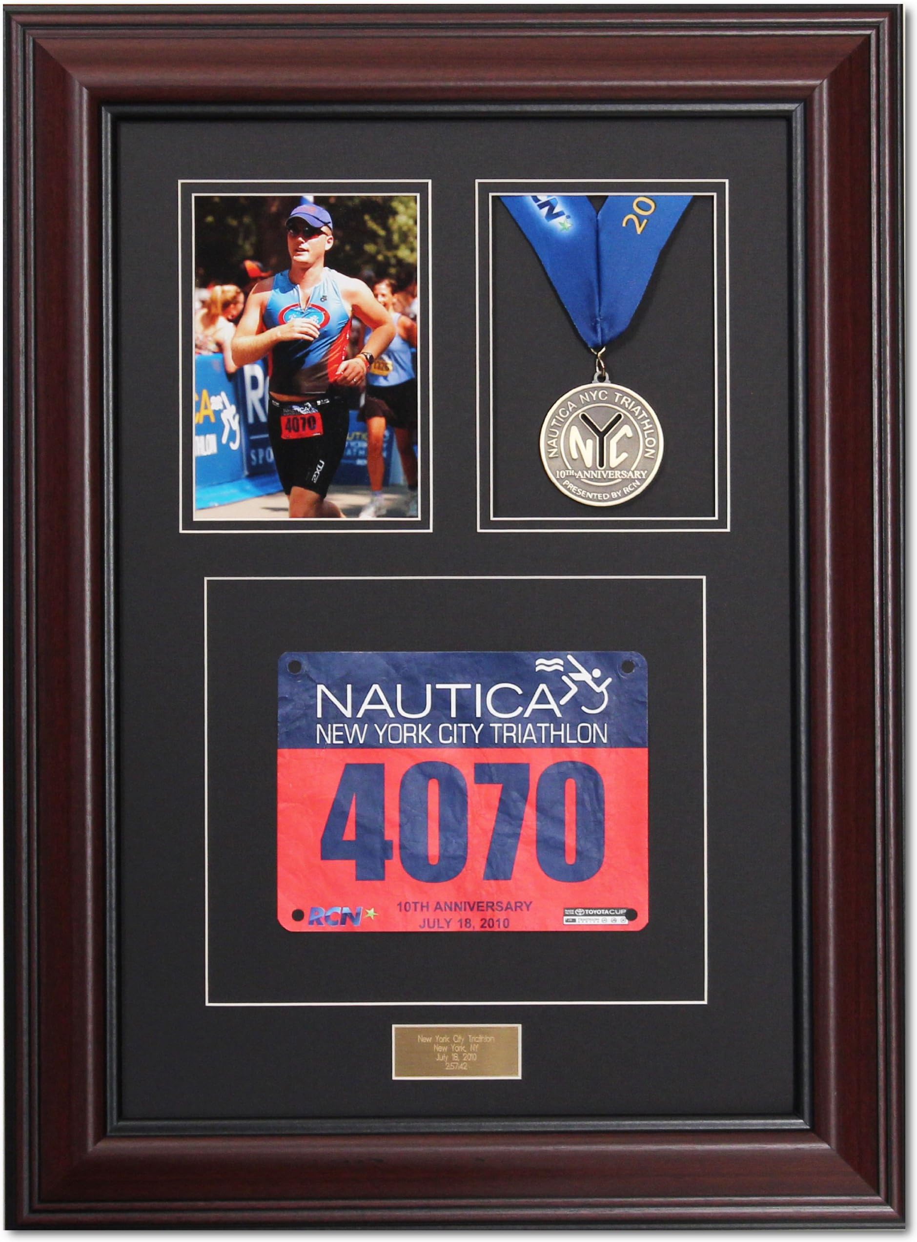 Corbase Triumph Marathon and Triathlon Photo, Finishing Medal and Race Bib Framing Kit - Library Mahogany
