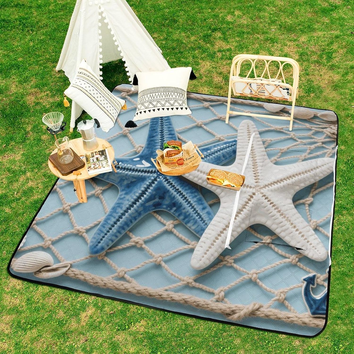 Sea Theme Starfish Picnic Blanket 150x150cm, Foldable 2-in-1 Picnic Mat and Tote Bag Portable Waterproof Beach Mat Sandproof Outdoor Blanket for Park, Hiking, Beach, Camping, Travel