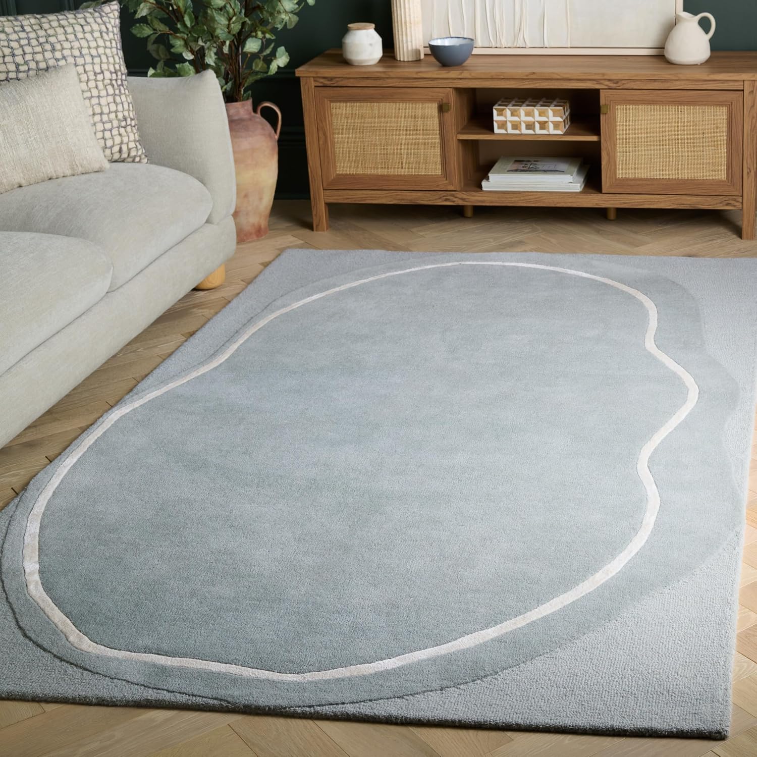 SAFAVIEH Area Rug 5x8 - Fifth Avenue Collection - Grey & Ivory, Handmade Wool & Viscose, Ideal for Living Room, Bedroom, Dining Space (FTV106F)