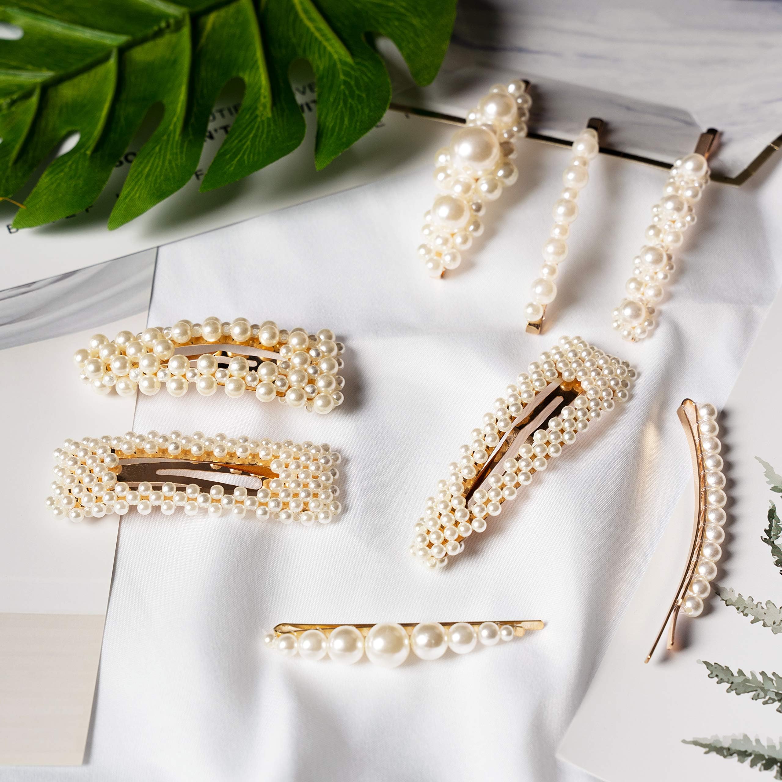 Onlyesh 8 PCS Pearl Hair Clips, Elegant Fashion Gold Hair Barrettes Pins Accessories Pearl Alligator Clips for Wedding Party or Daily for Women and Girls