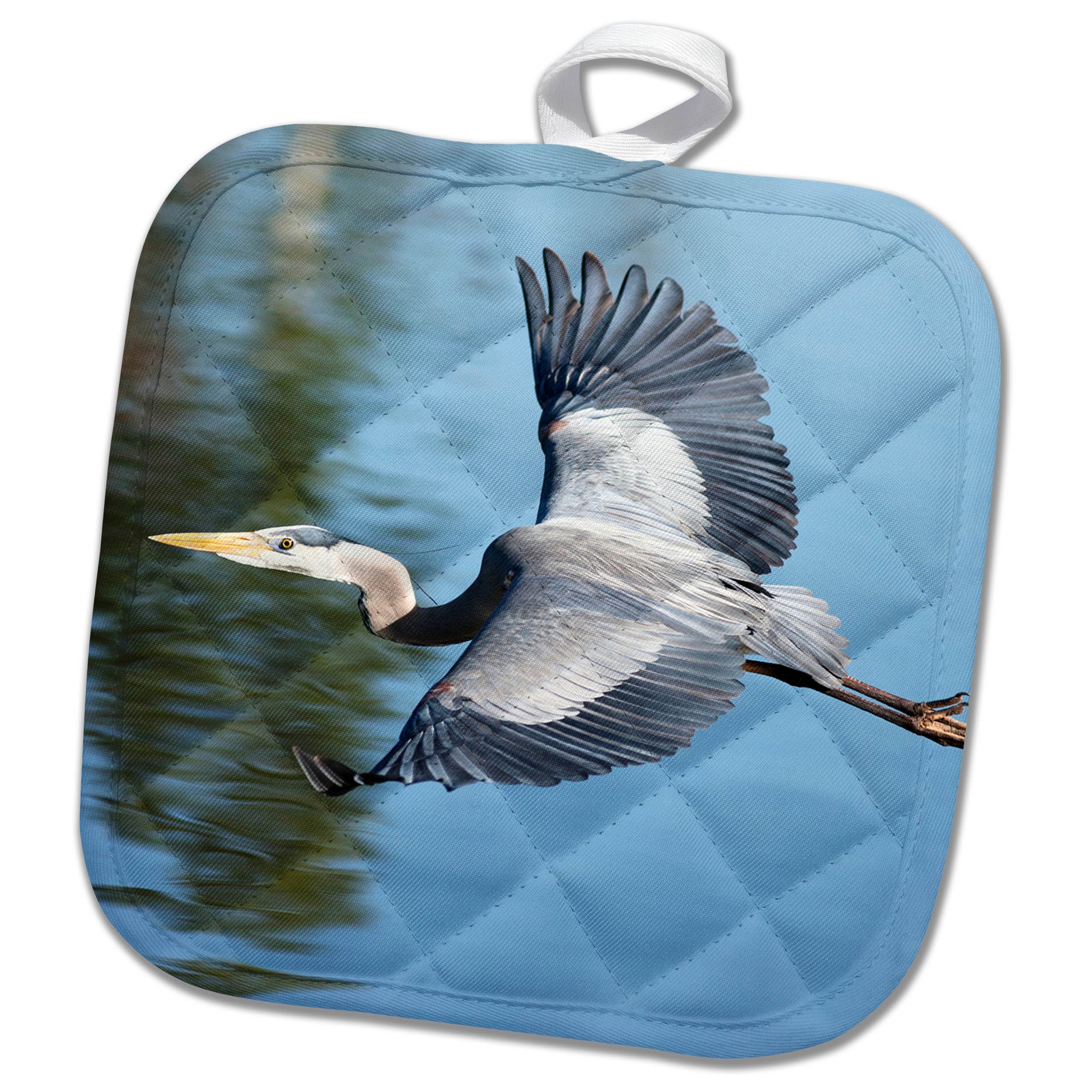 3dRose USA, California. Blue Heron Flying Over Lake. Potholder, 8 x 8