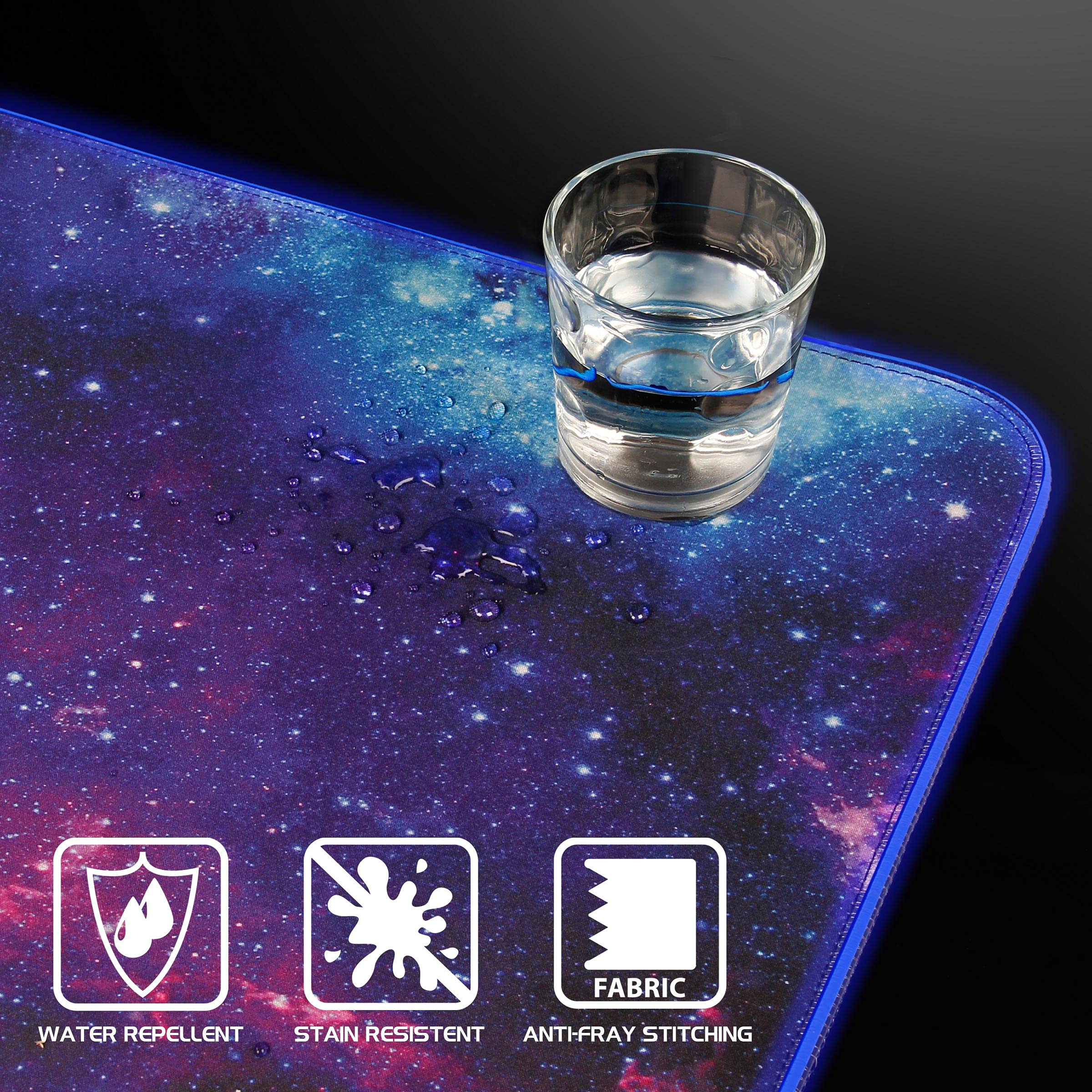 ENHANCE XXXL LED Tappetino da Scrivania - Mouse Pad Illuminato 3XL Grande (123x60 cm) con Superficie Liscia per Tracciamento e Base in Gomma Antiscivolo - Galassia