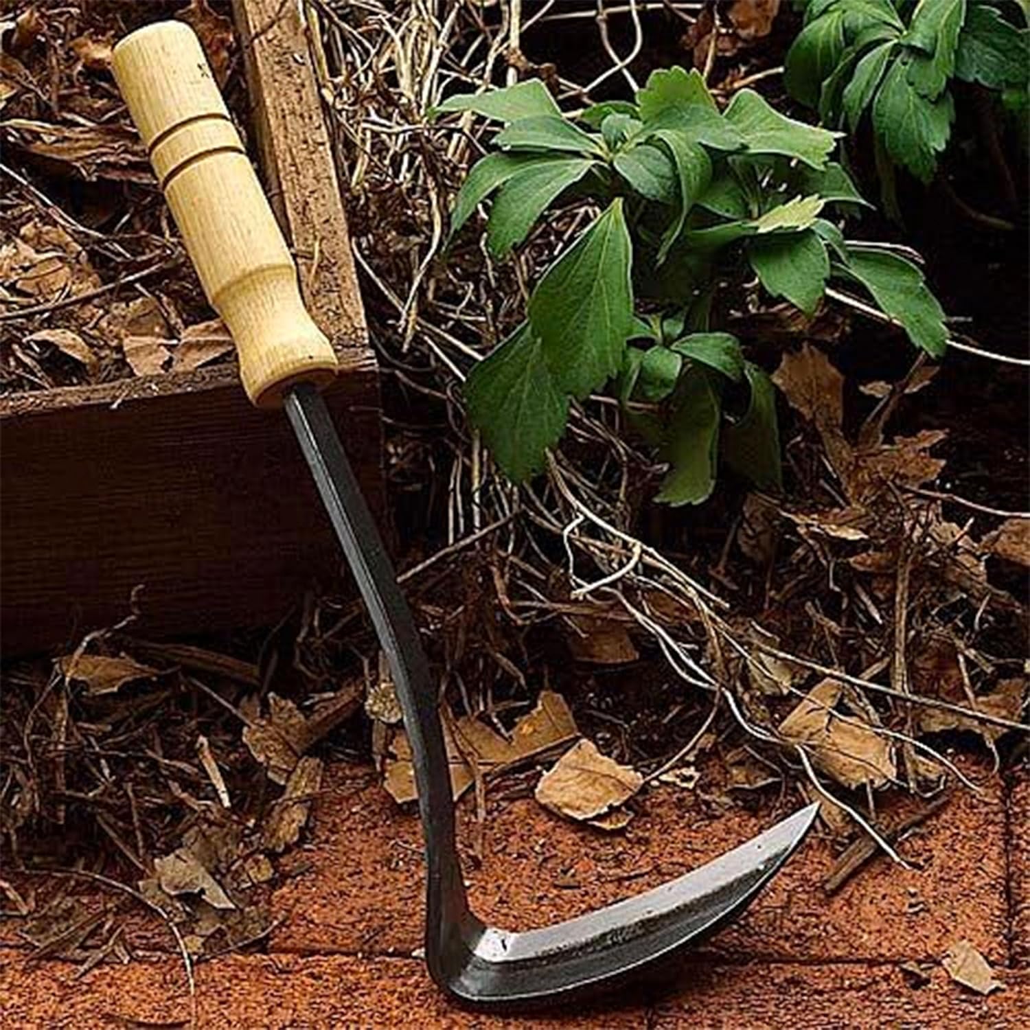 Kings County Tools Japanese Made Weeding Sickle Tool | Nejiri Kama | Razor Sharp 4" Drop Forged Steel Blade | Designed for Strength, Durability, and Quick Weed Removal | 7" Overall Length
