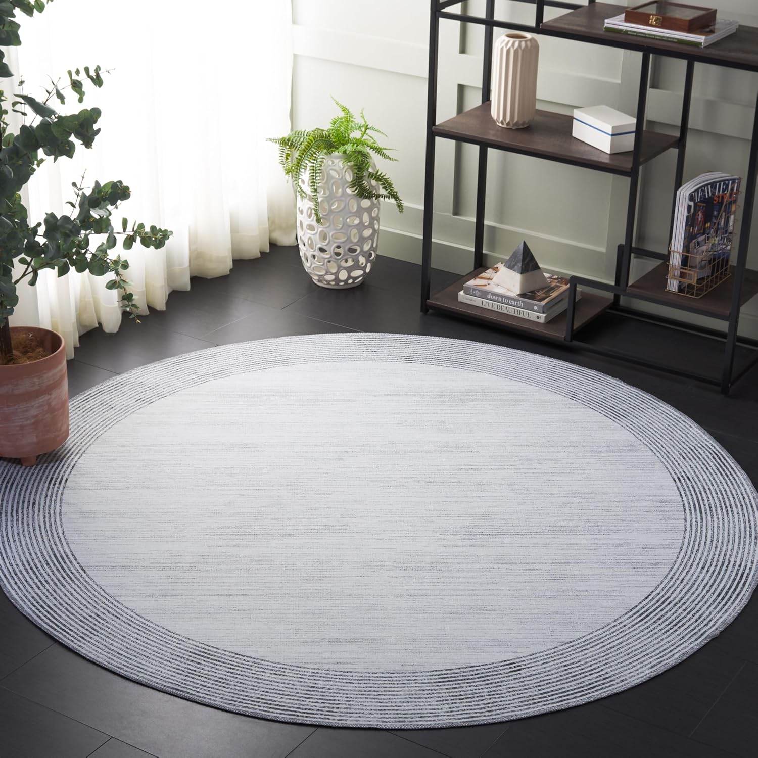 SAFAVIEH Washable Rug Malibu Collection - Large- 8' x 10', Ivory & Grey, Slip Resistant & Easy Cleaning, Ideal for in Living Room, Bedroom, Home Office, Dining Space (MBU823A)
