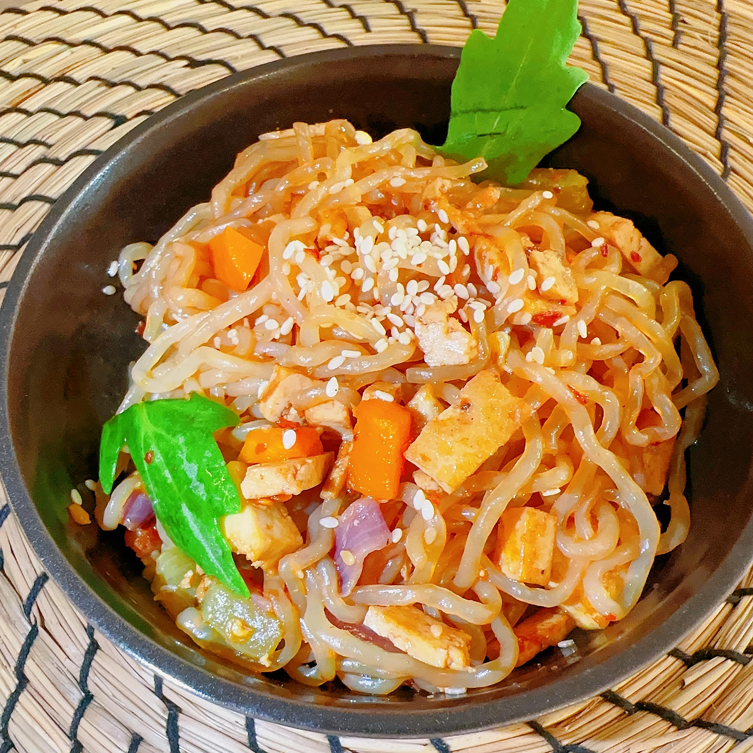 Elf-family Bio Pasta di Konjac Carboidrati Ultra Bassi - Vegano Senza Glutine- 270g x6 Scatole(per 12 Porzioni), Konjac Noodles Shirataki Noodles Ipocalorica/Senza Zucchero - Spaghetti