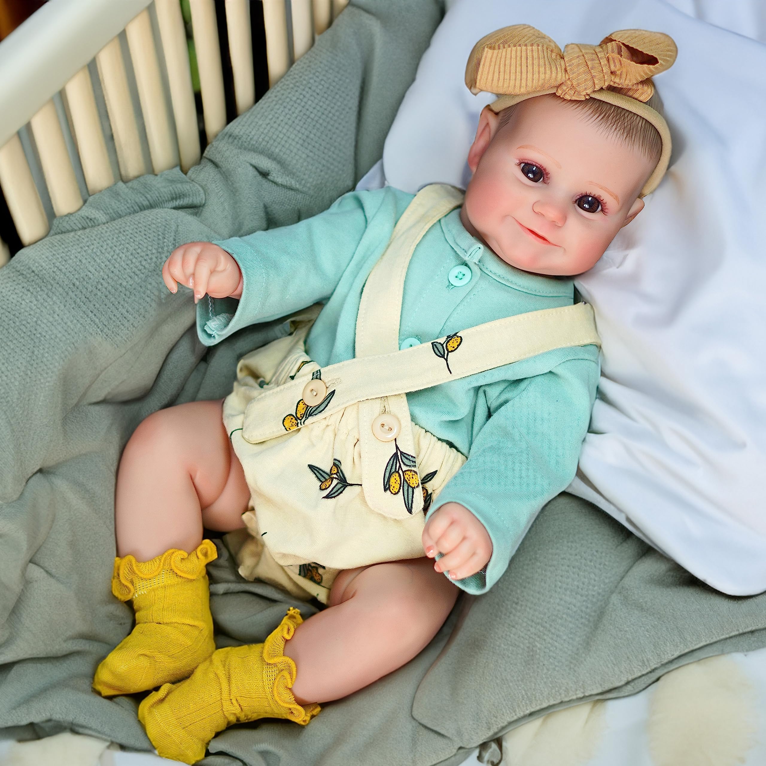 MNMJ Lifelike Reborn Baby Doll Girl - 20 Inch Realistic Newborn, Anatomically Correct Full Body Vinyl Toy for Ages 3+. Sweet Smile, Realistic Veins Features, with Toy Accessories Gift Set