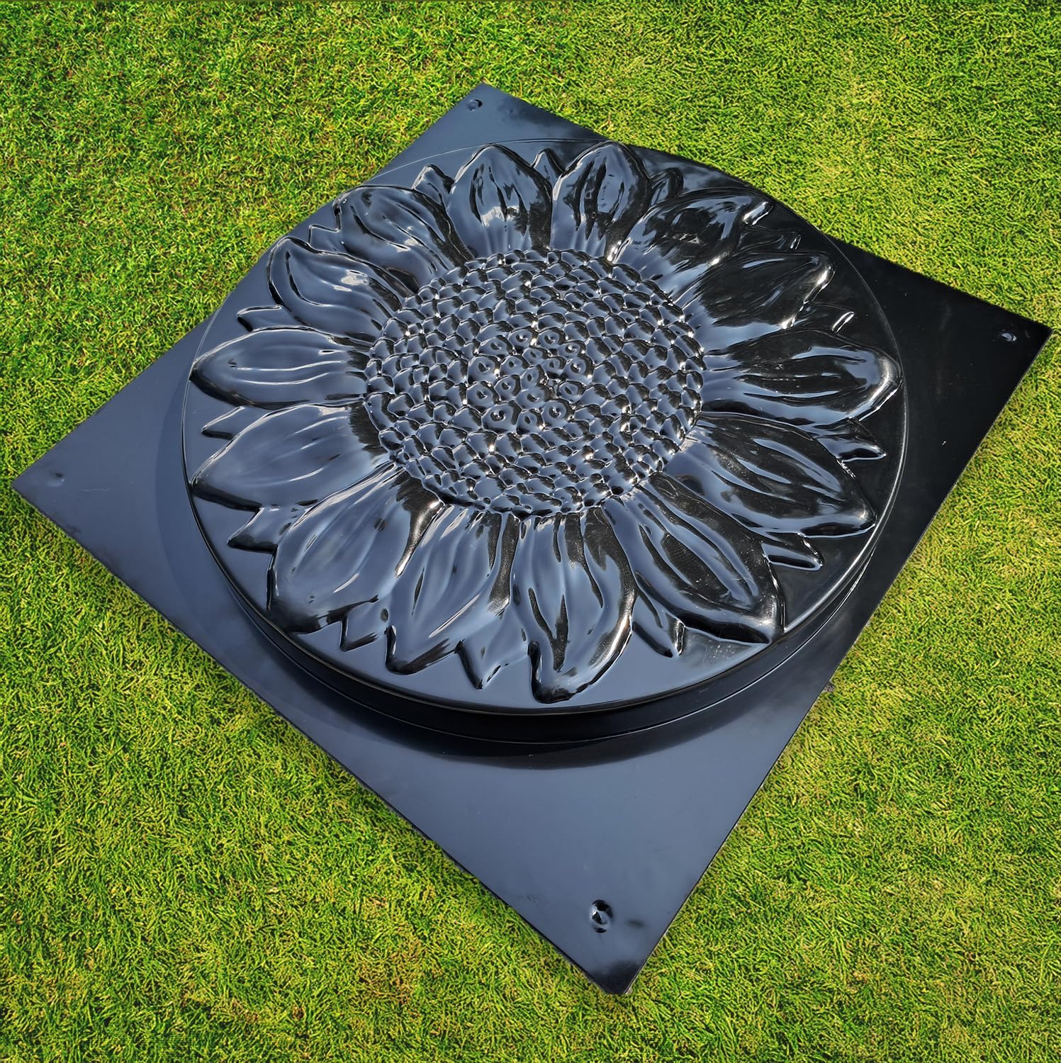 Flower Stepping Stone Sunflower Paver Paving Precast Concrete Mold Plaster ABS 2mm - Garden DIY Cement Round Concrete Molds Walkway - Pavement Casting Pathmaker Mold for Concrete Reusable